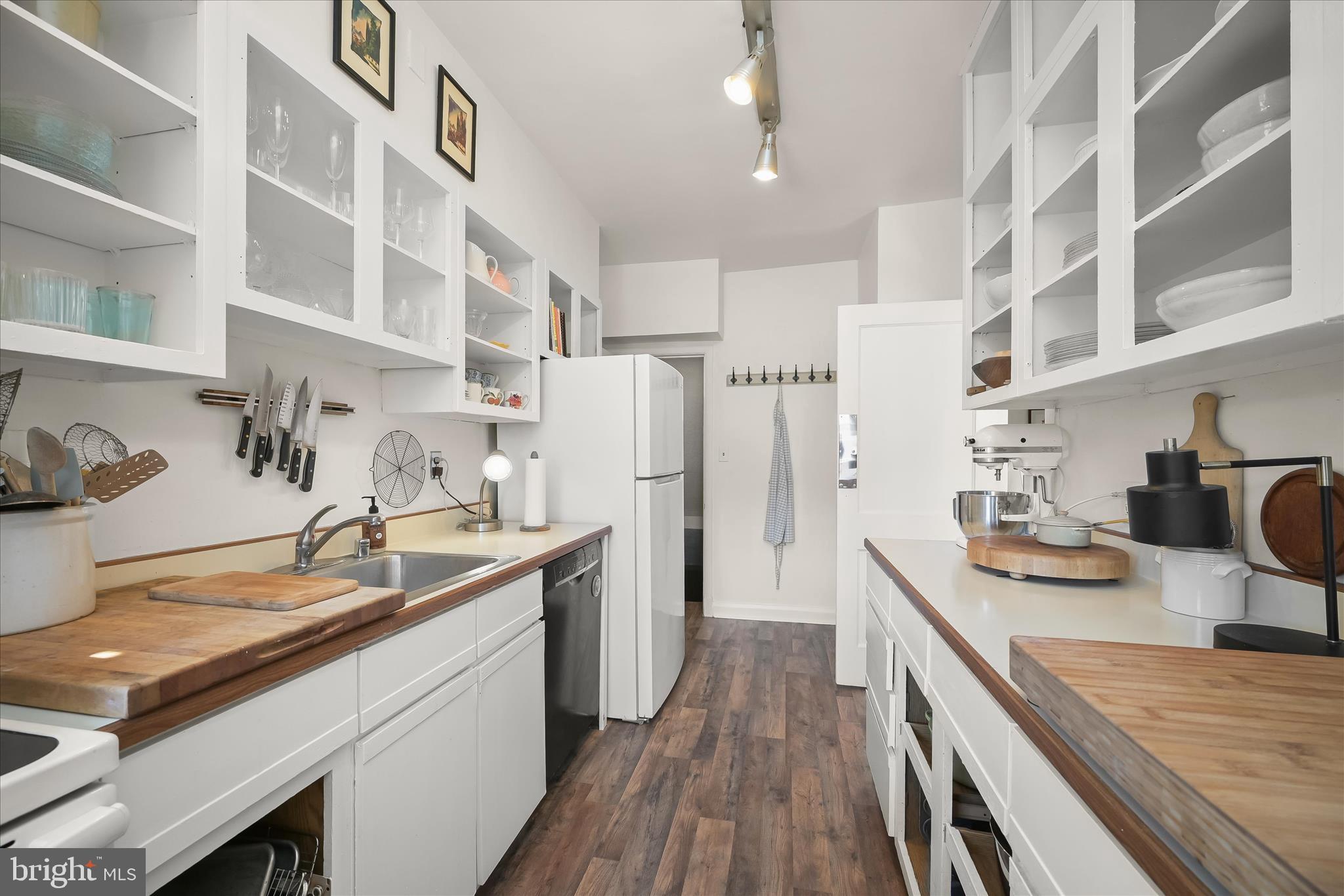 ORIGINAL NORTHWOOD - Residential