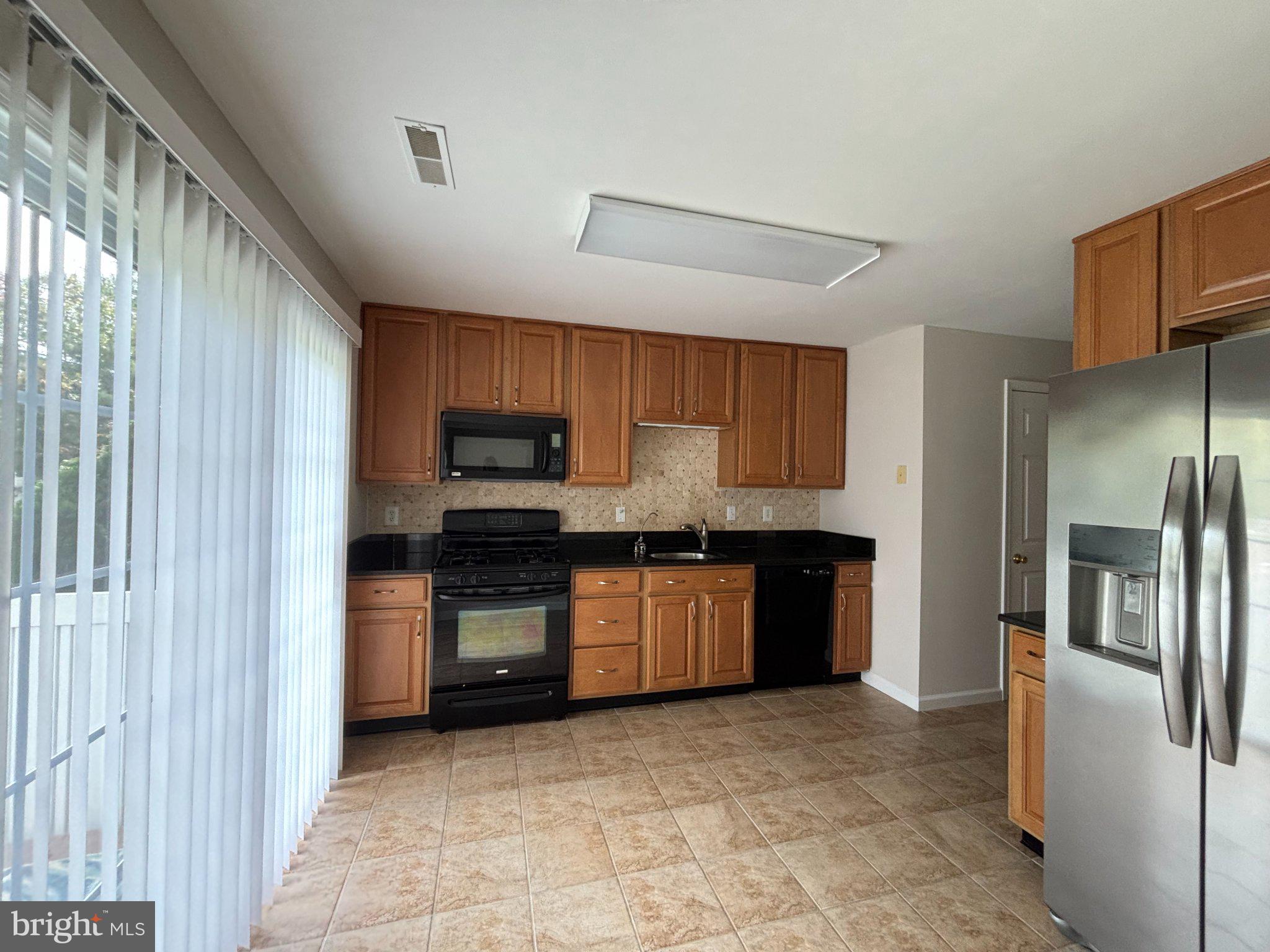 1008 DELANCEY WAY