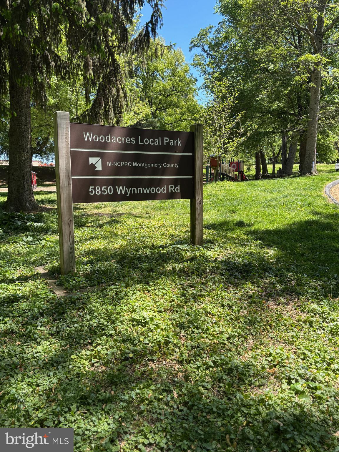 WOODACRES - Residential