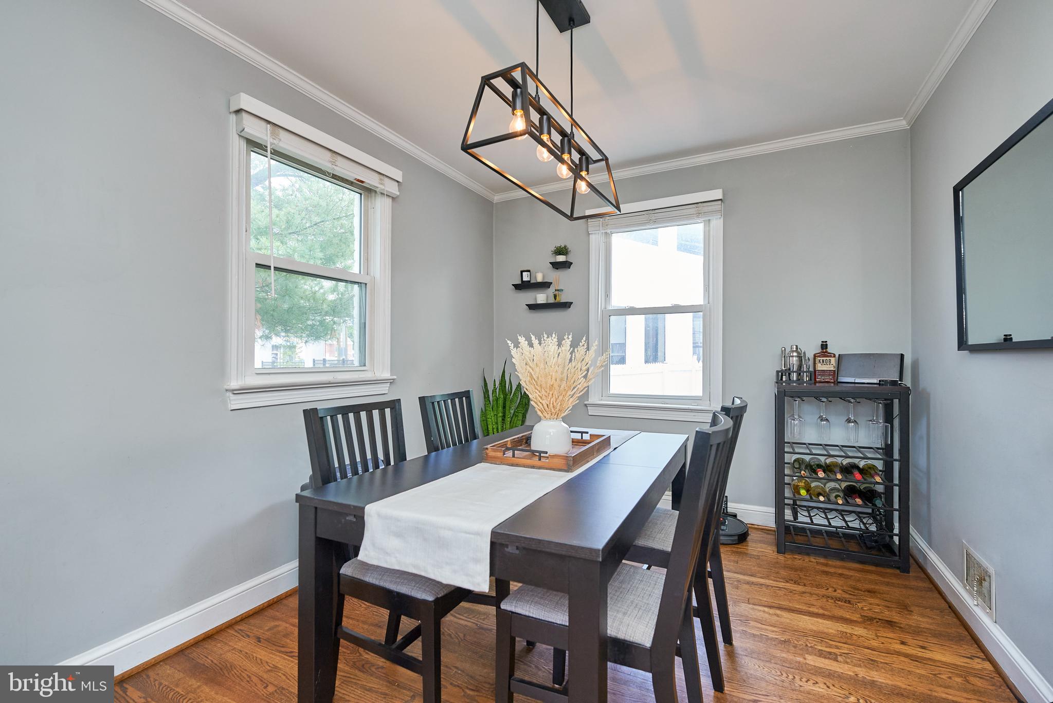 GLEBEWOOD - Residential Lease