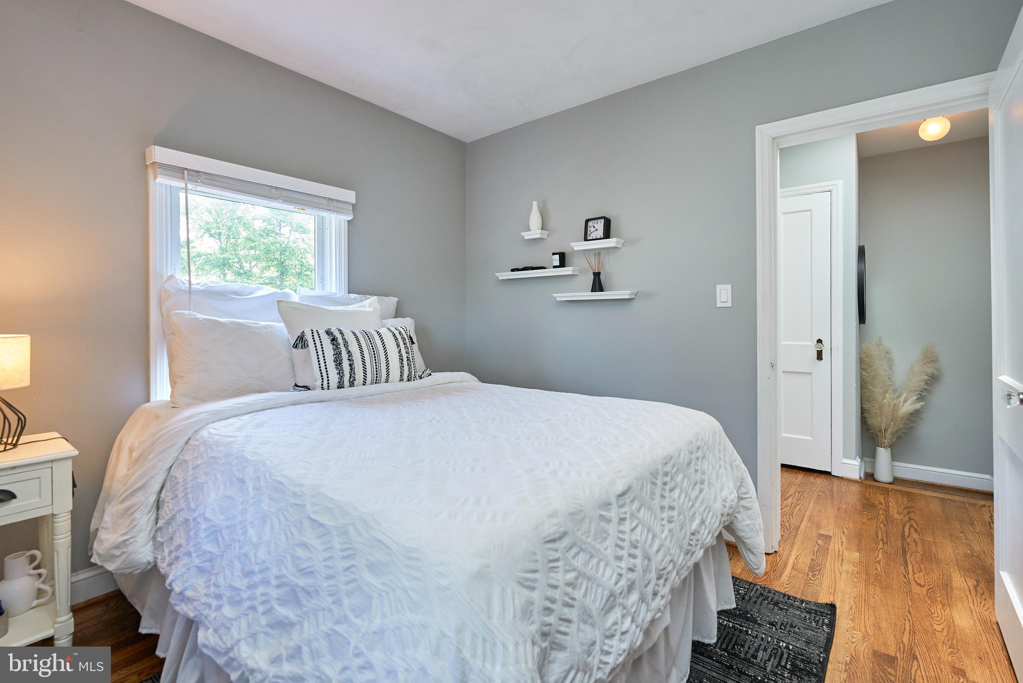 GLEBEWOOD - Residential Lease