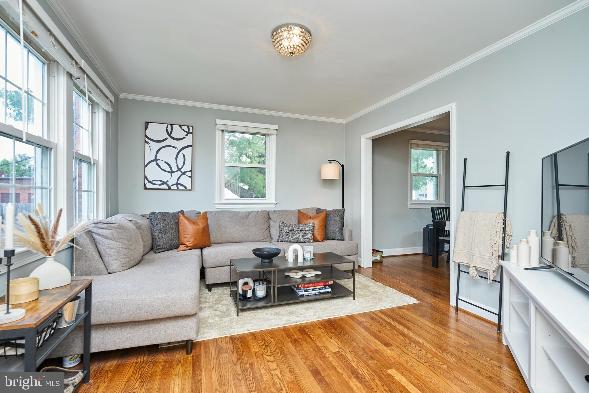 GLEBEWOOD - Residential Lease