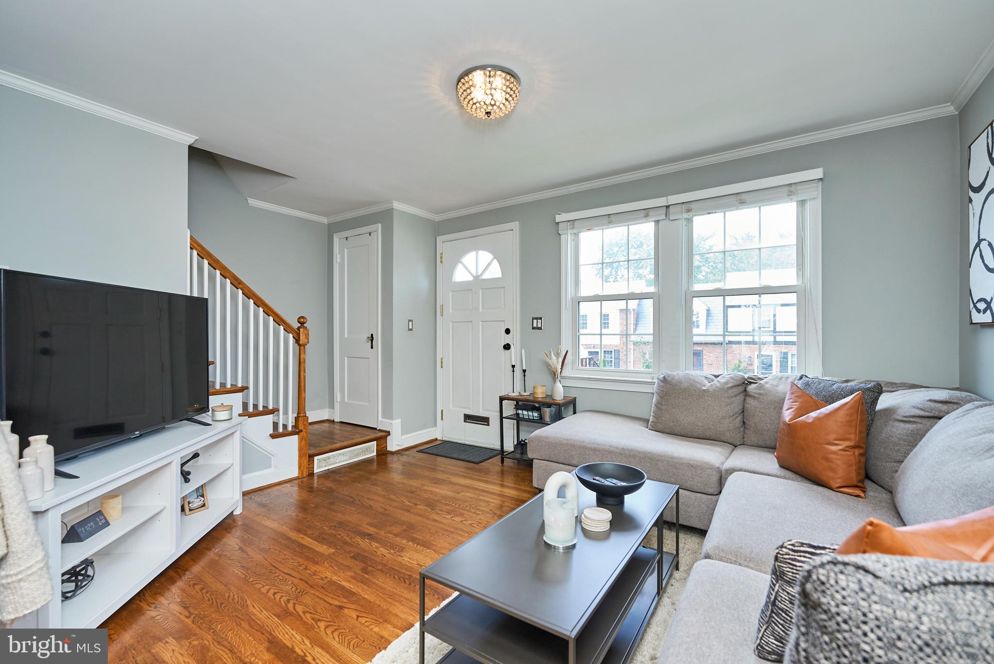 GLEBEWOOD - Residential Lease