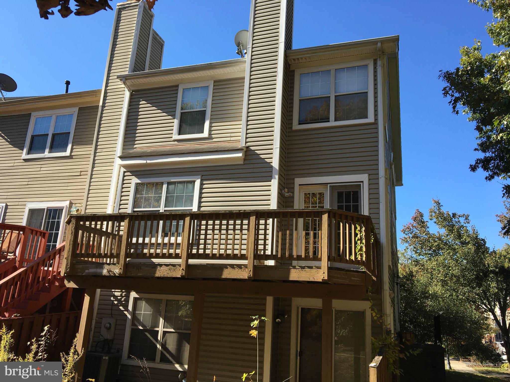 ROCKPOINTE - Residential Lease