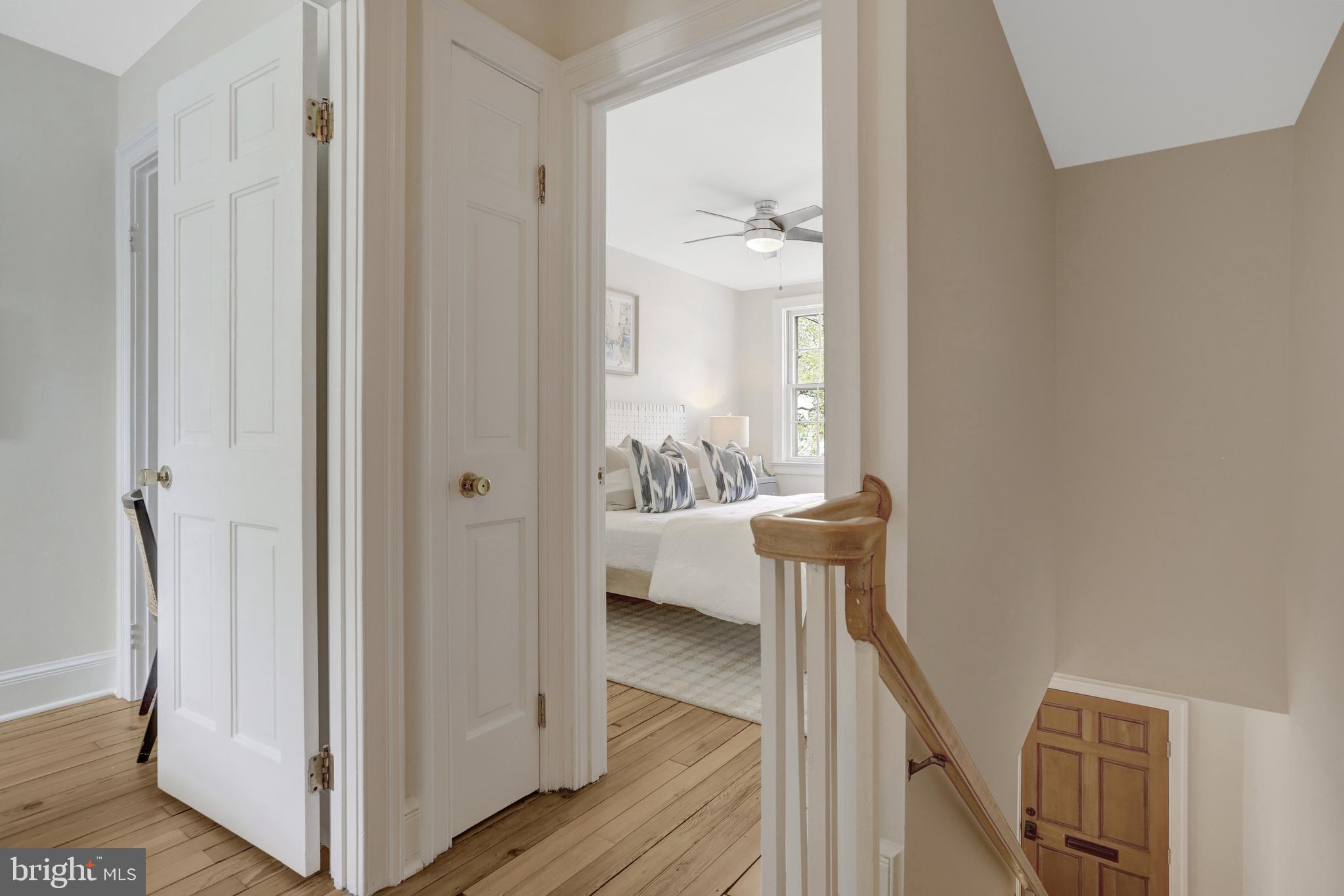 OLD TOWN ALEXANDRIA - Residential