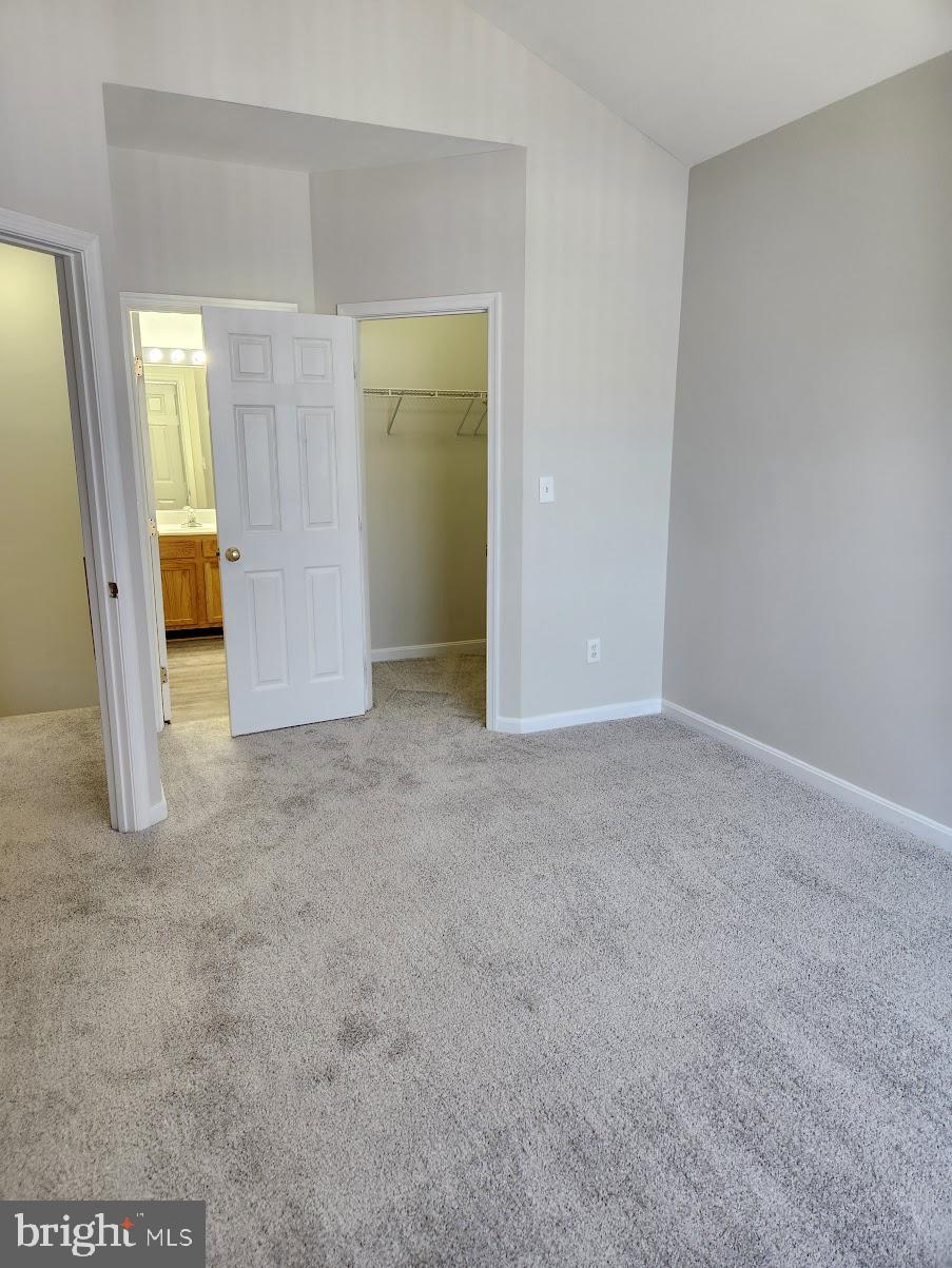 HAMPSHIRE HALL CONDO - Residential Lease