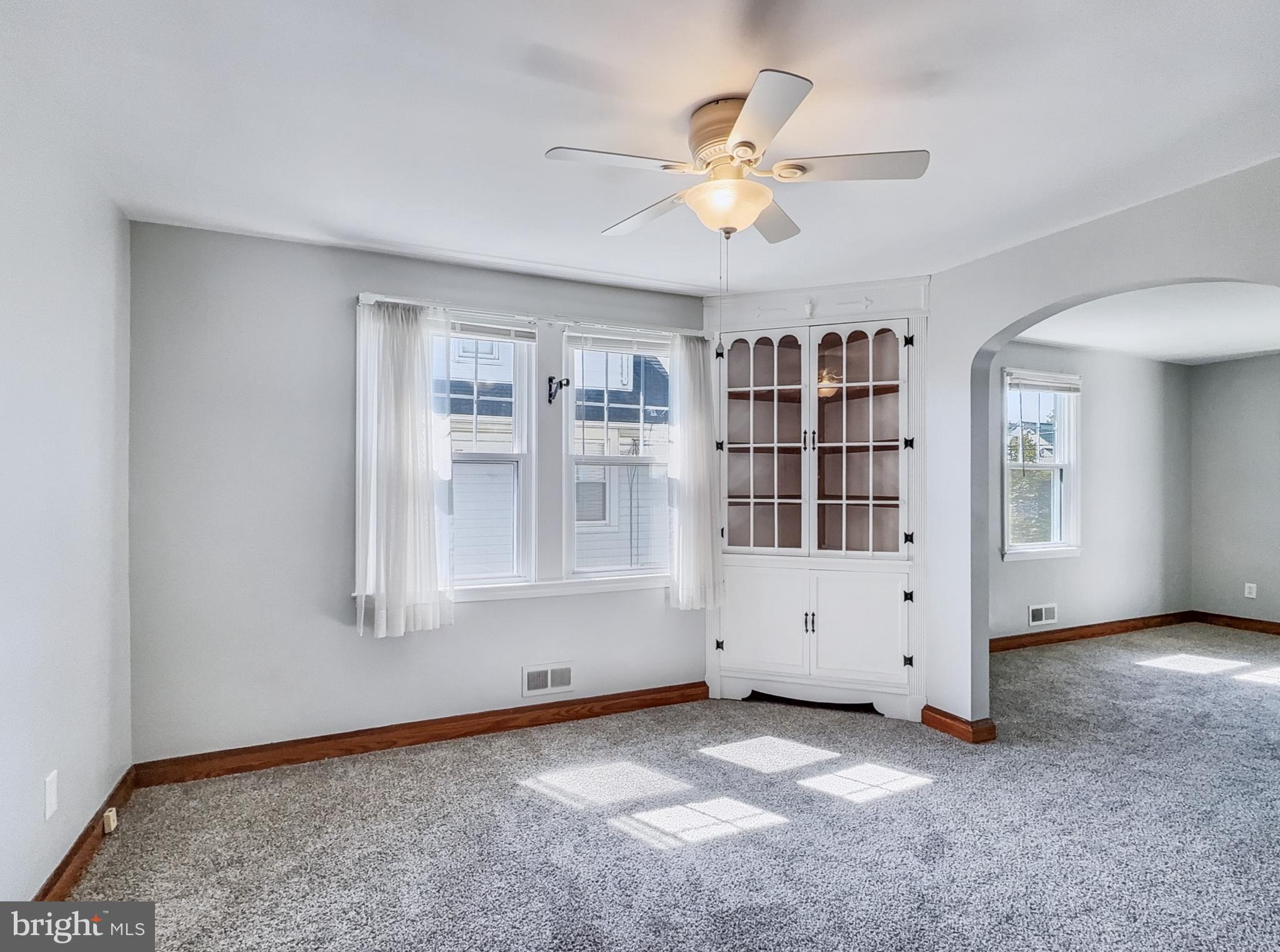 PARKTOWNE - Residential Lease