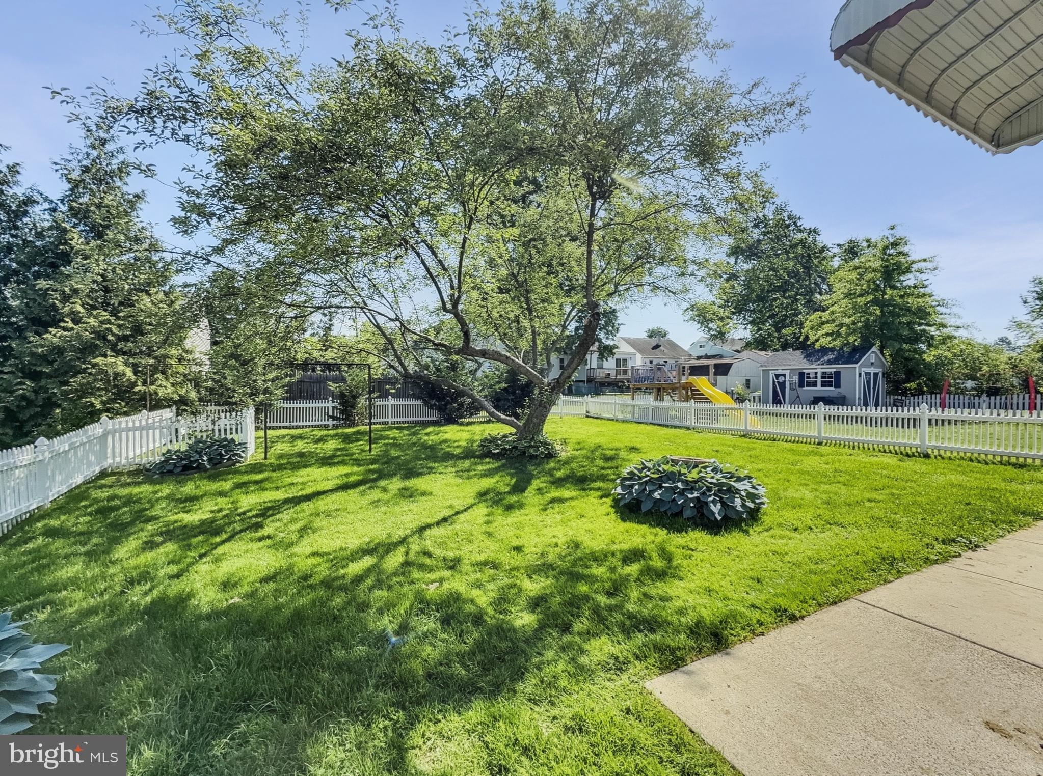 PARKTOWNE - Residential Lease