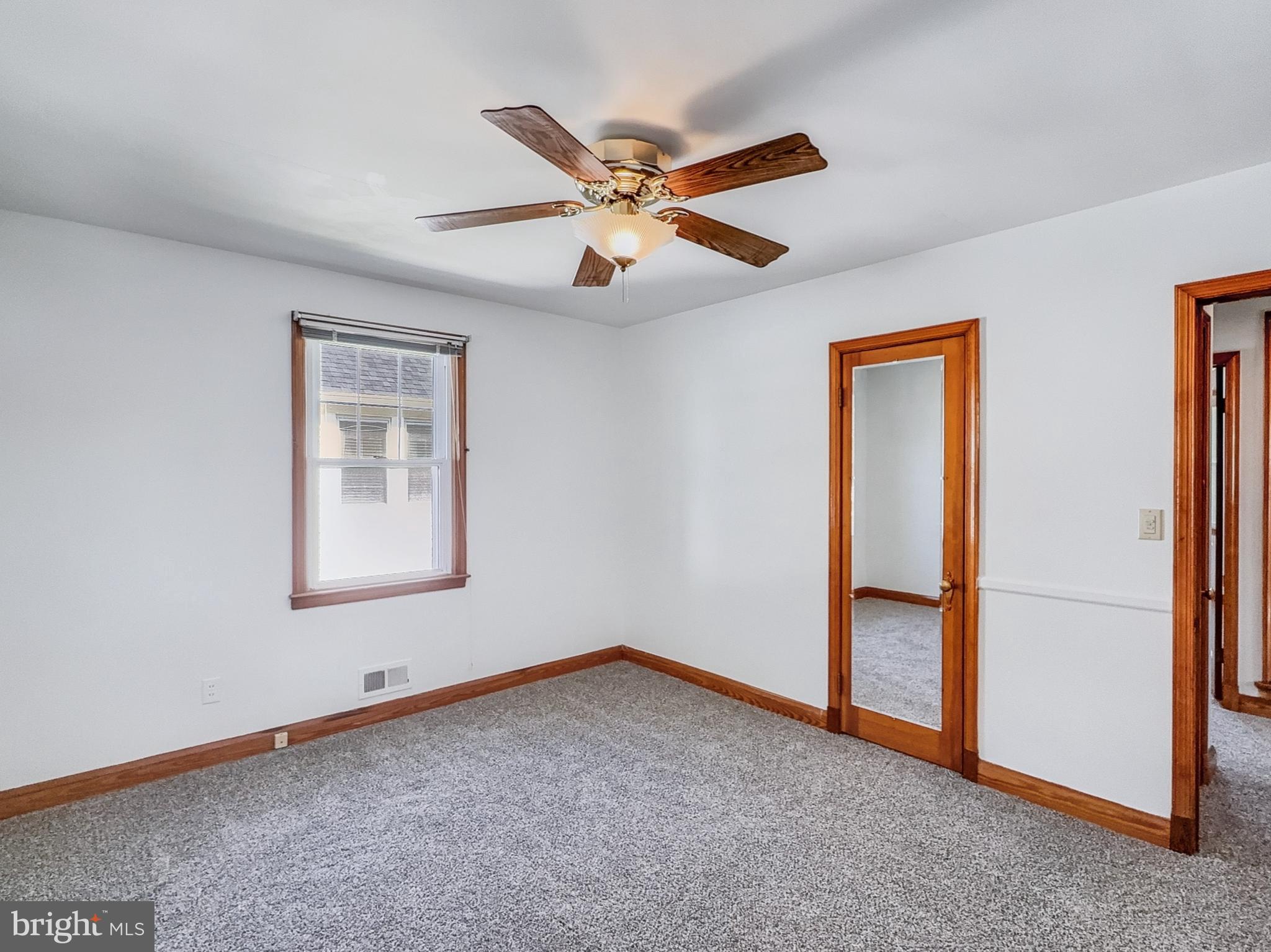 PARKTOWNE - Residential Lease