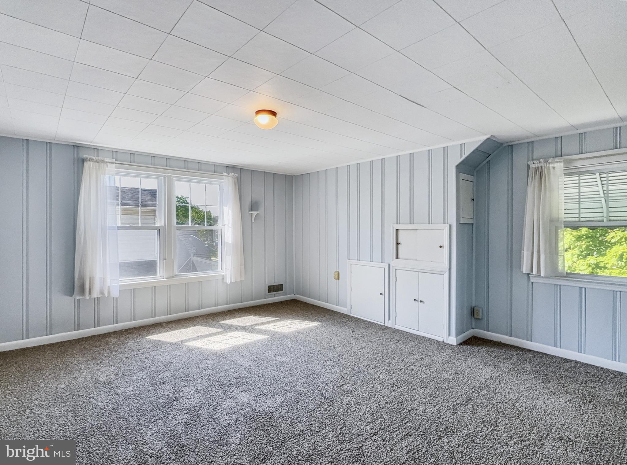 PARKTOWNE - Residential Lease