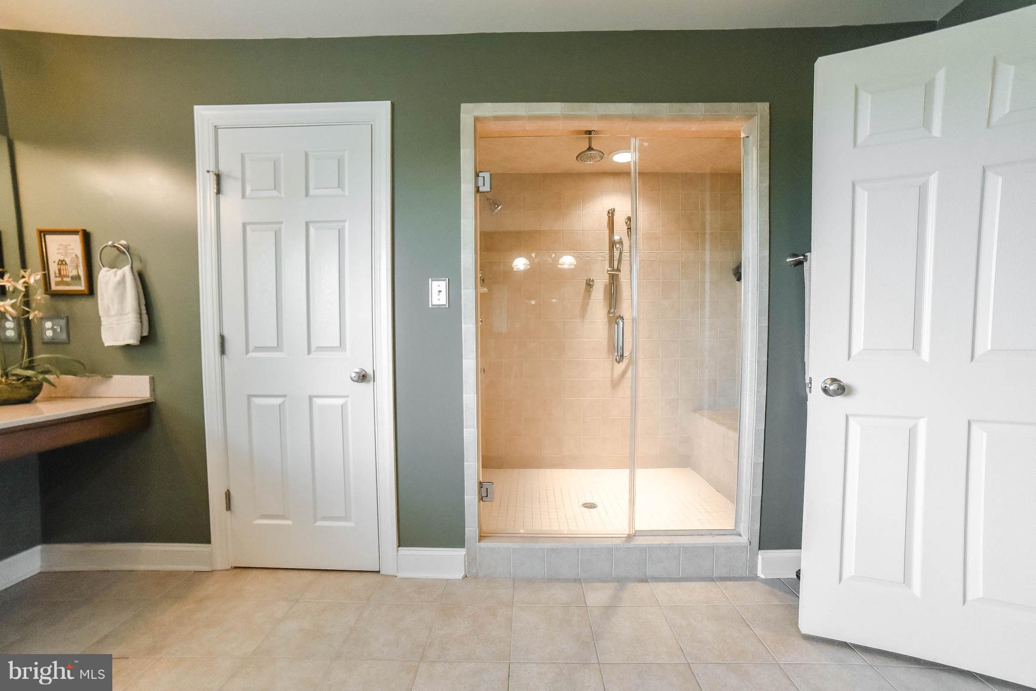 BROAD CREEK - Residential