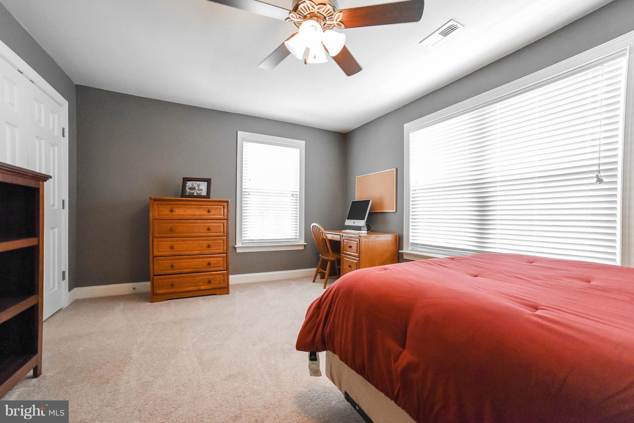 BROAD CREEK - Residential