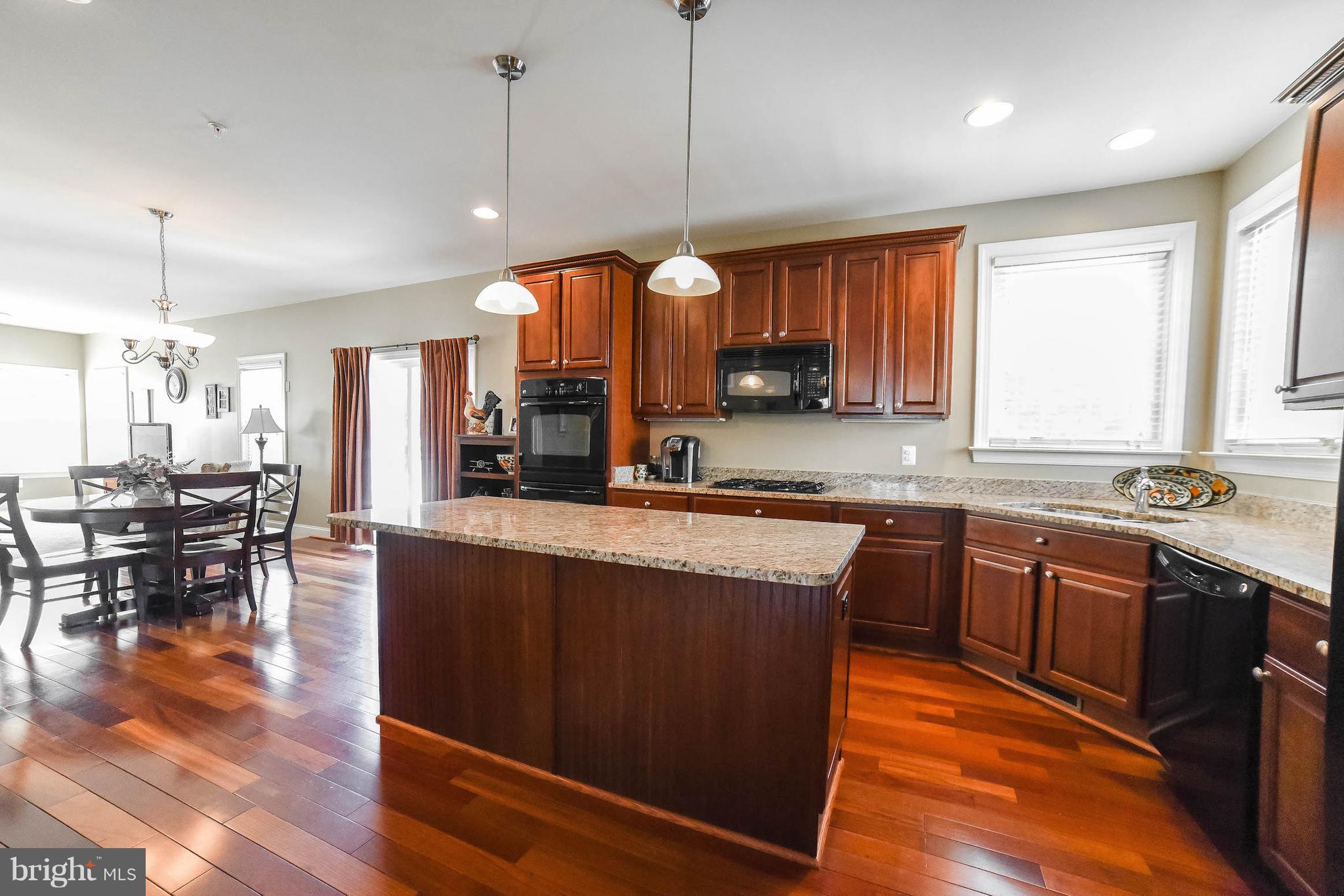 BROAD CREEK - Residential