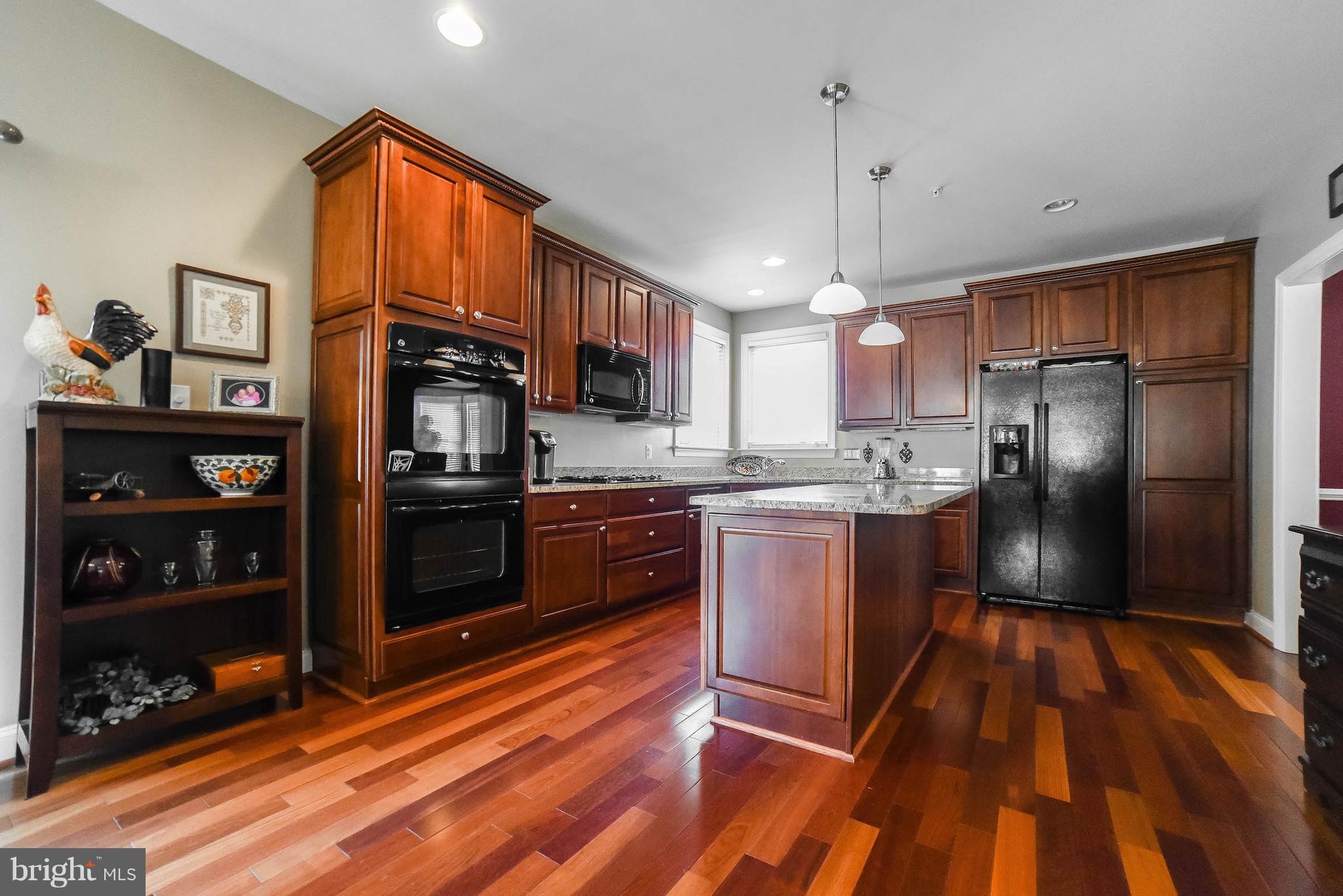 BROAD CREEK - Residential