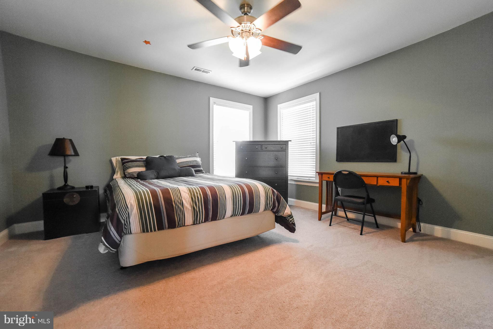 BROAD CREEK - Residential