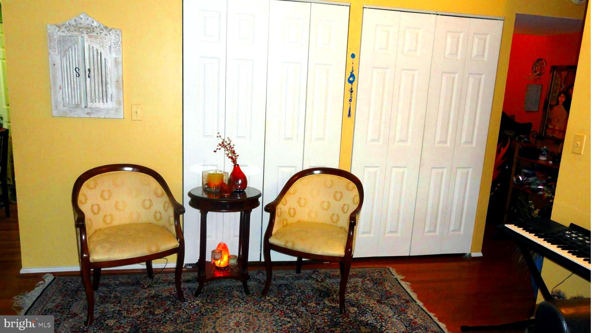 THE COLONIES - Residential Lease