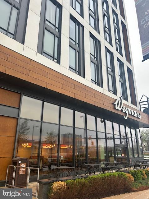 THE COLONIES - Residential Lease