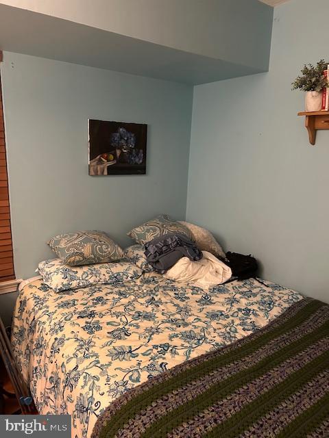 THE COLONIES - Residential Lease