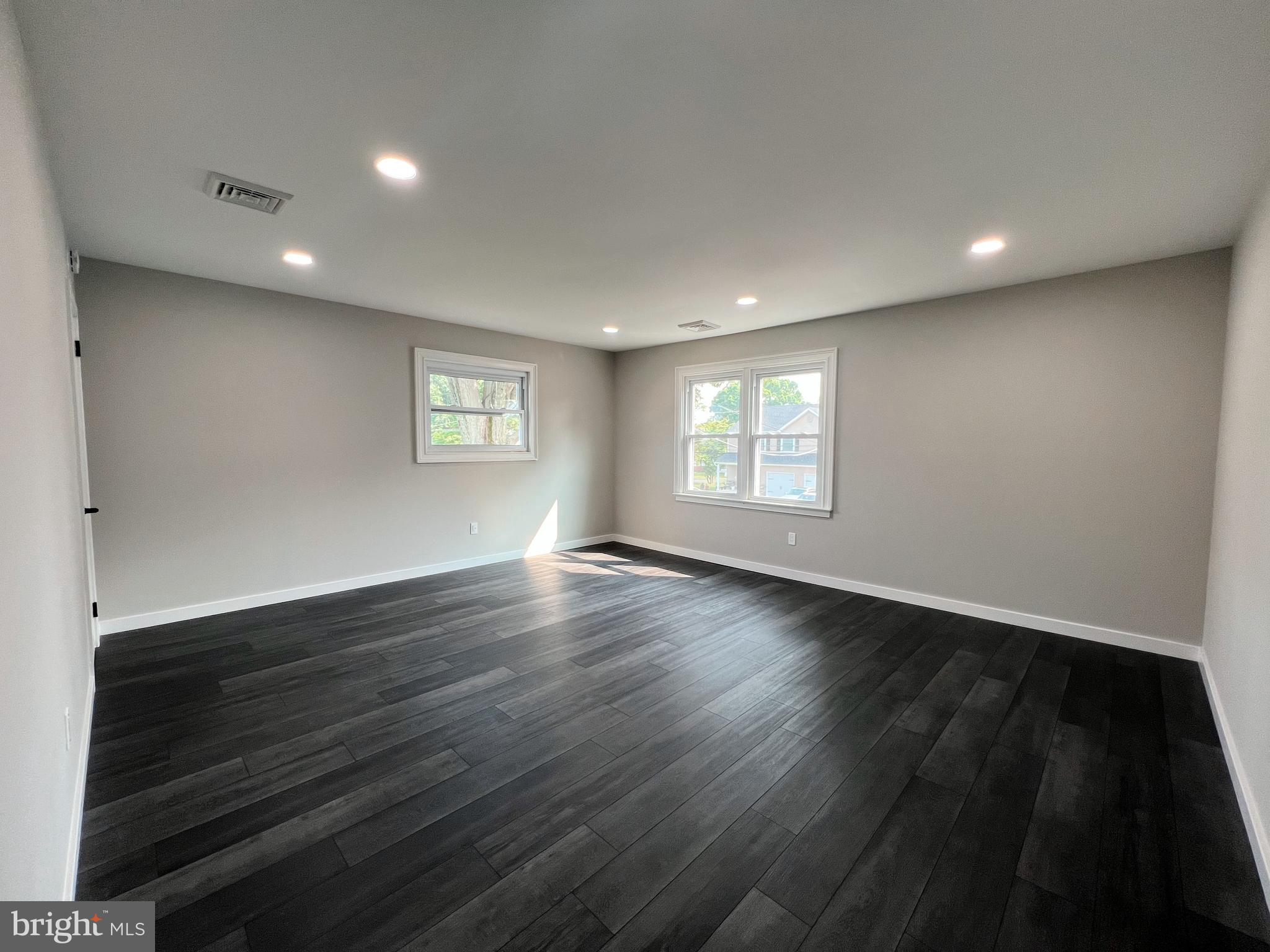 HORSHAM MEADOWS - Residential Lease