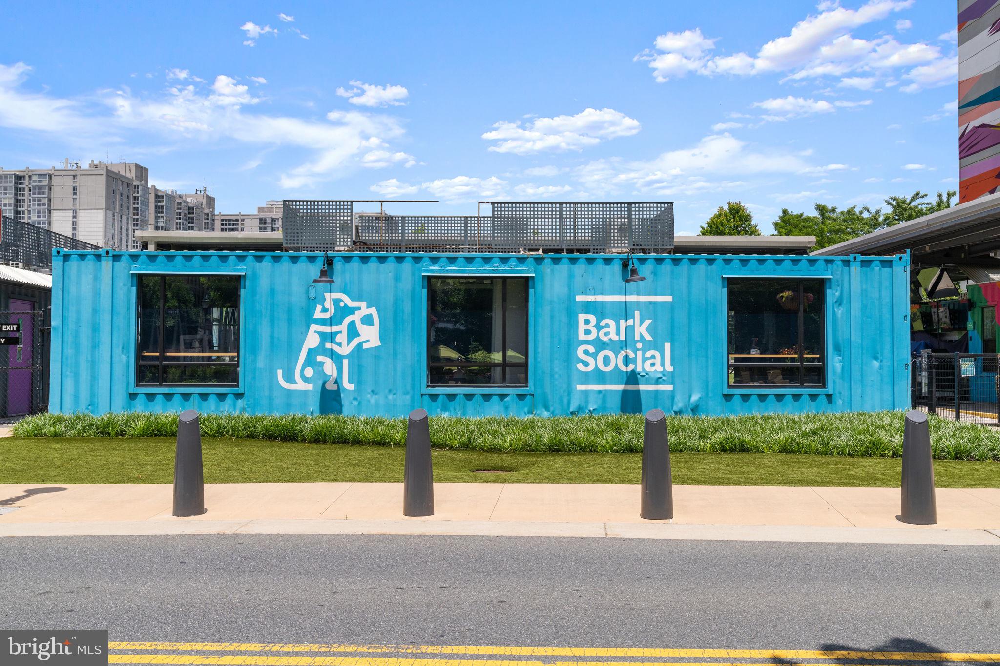 ROCKVILLE OUTSIDE - Commercial Sale