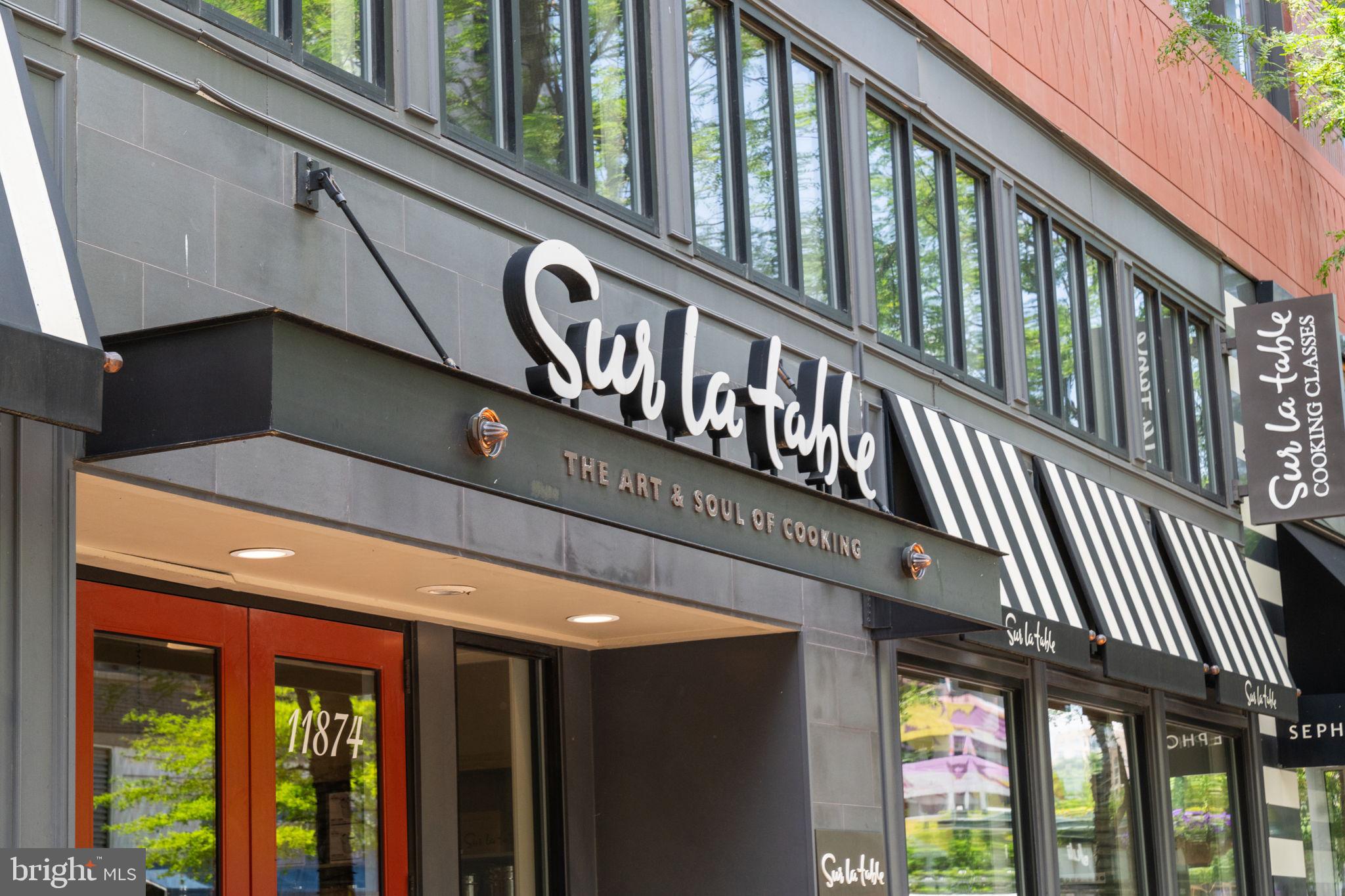 ROCKVILLE OUTSIDE - Commercial Sale