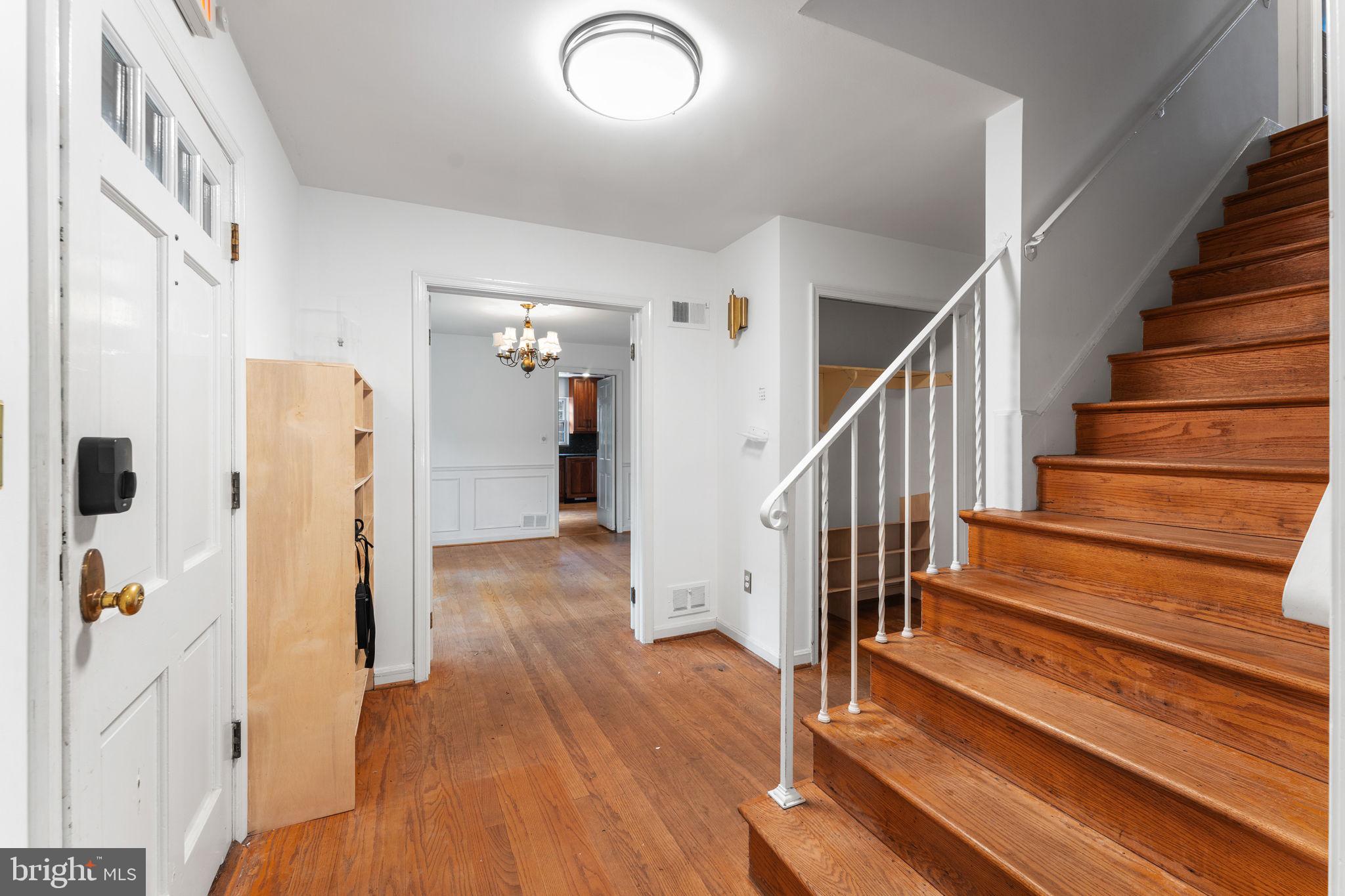 ROCKVILLE OUTSIDE - Commercial Sale