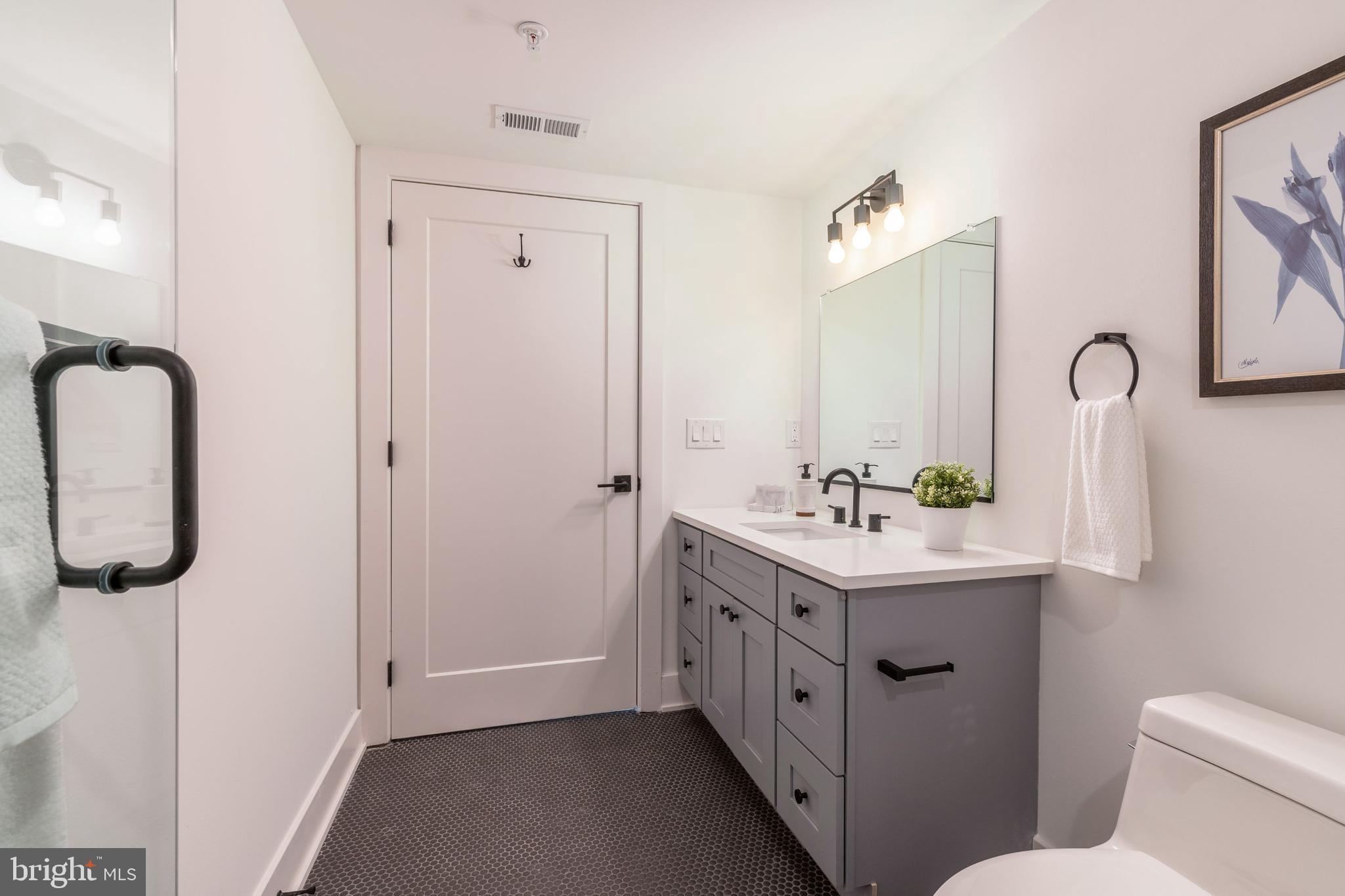 NORTHERN LIBERTIES - Residential Lease