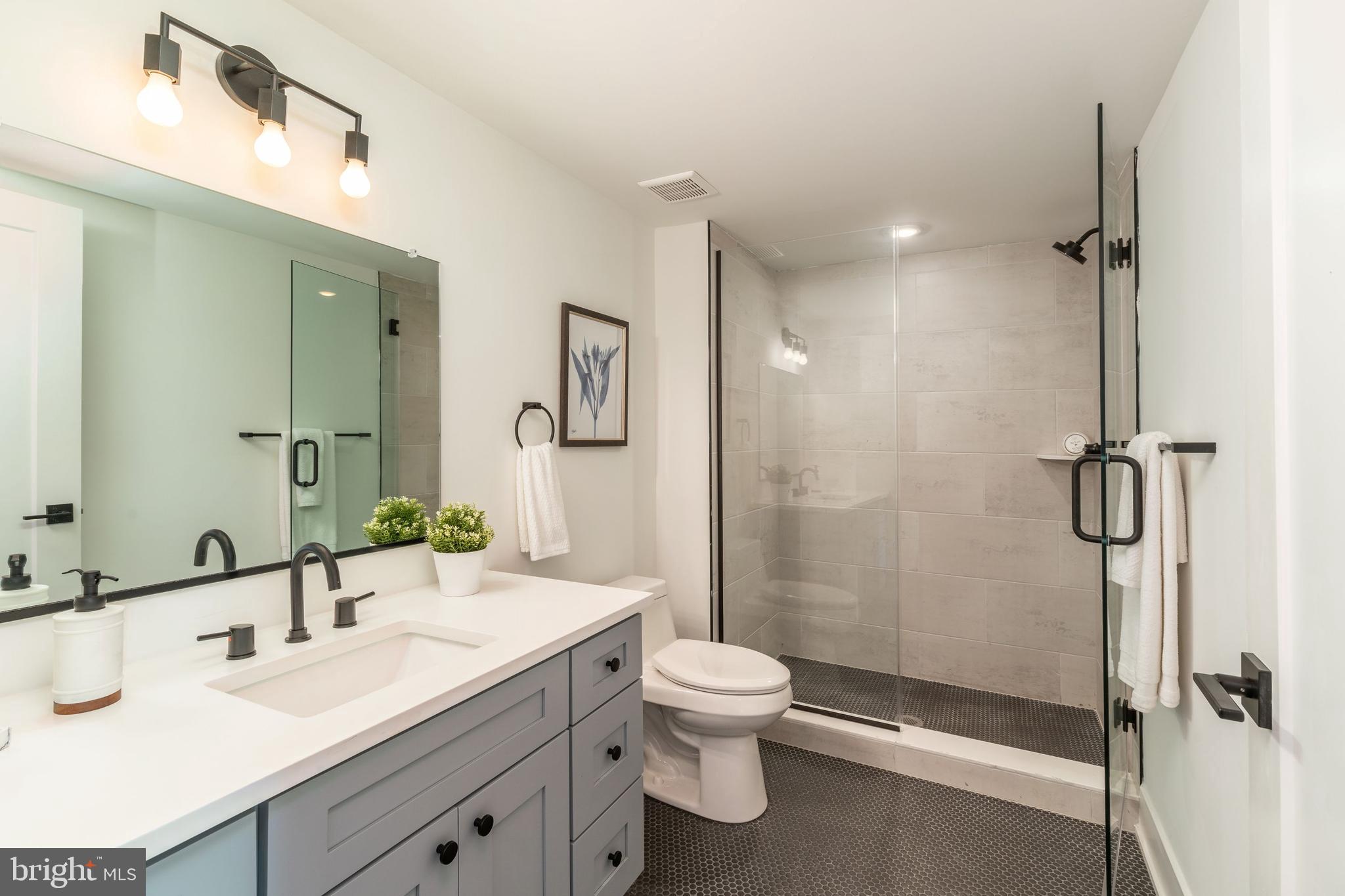 NORTHERN LIBERTIES - Residential Lease