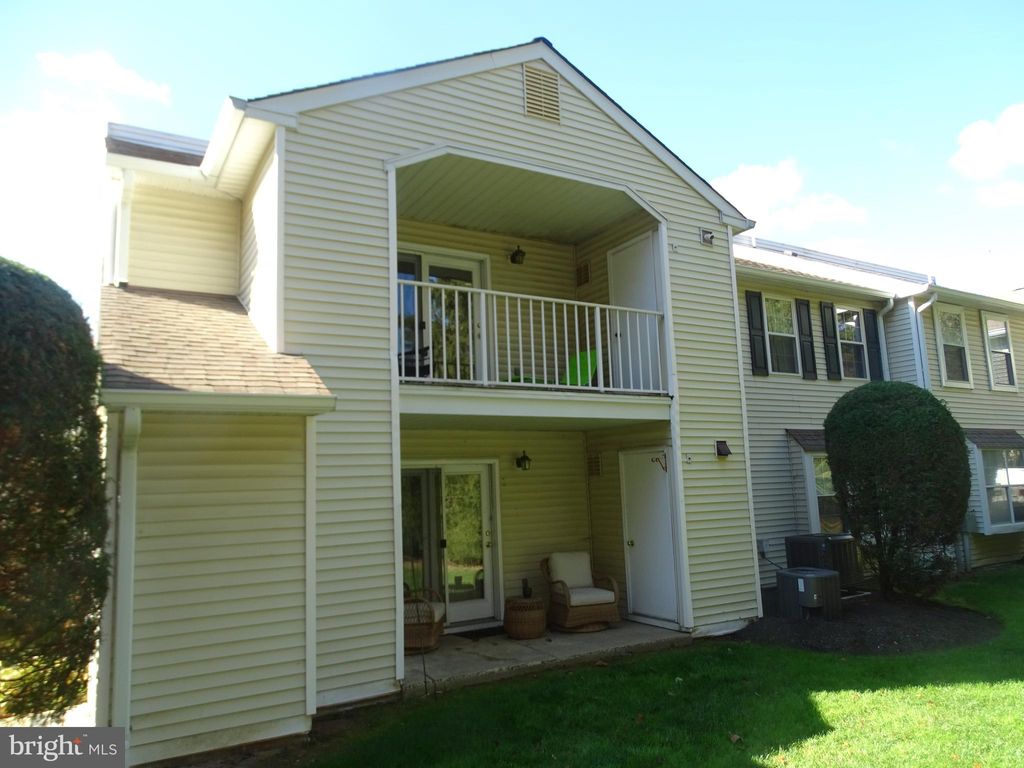 Photo of 406 Steamboat Station Drive, SOUTHAMPTON, PA 18966 (MLS # PABU2108306)
