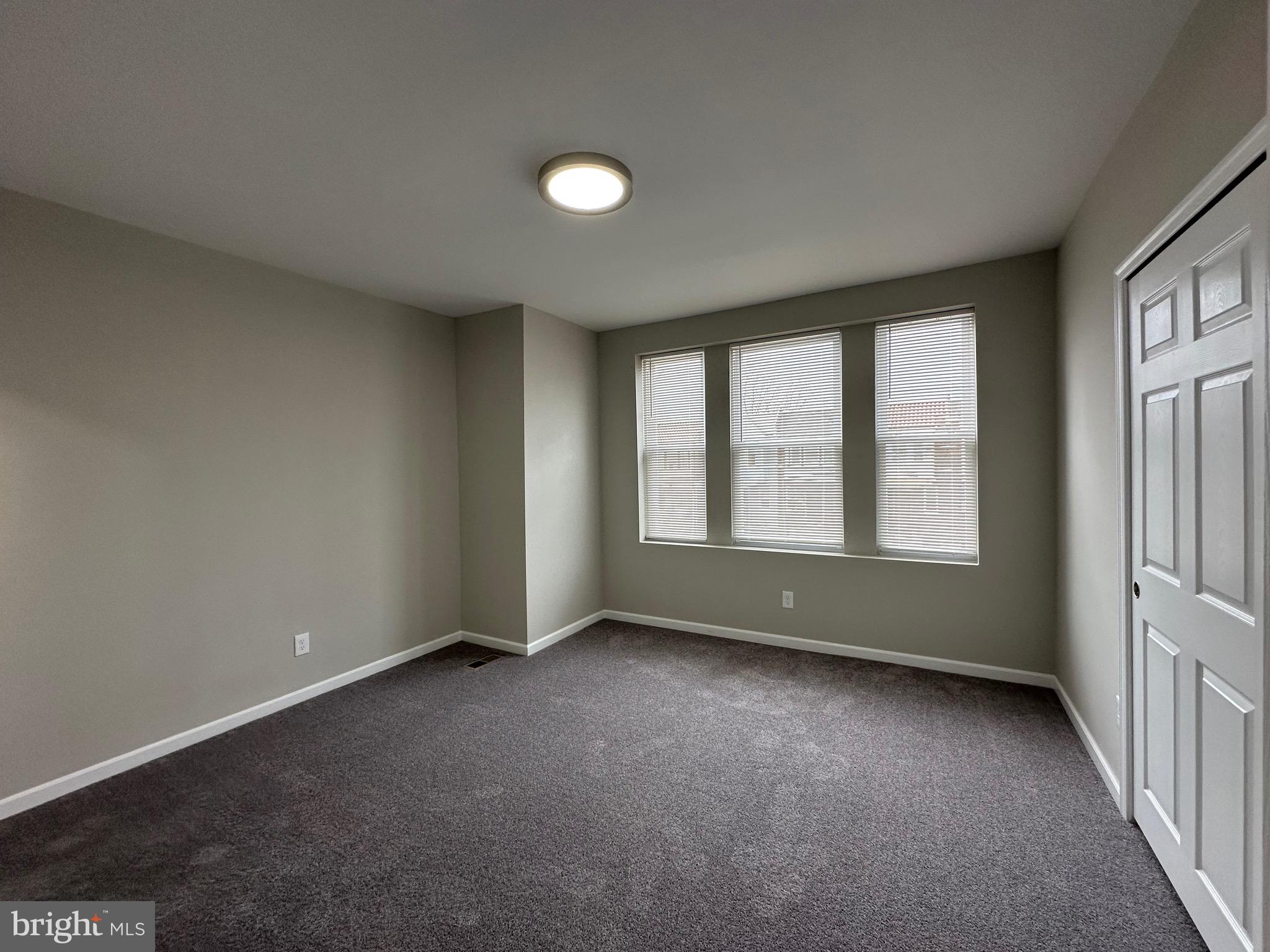 WEST OAK LANE - Residential