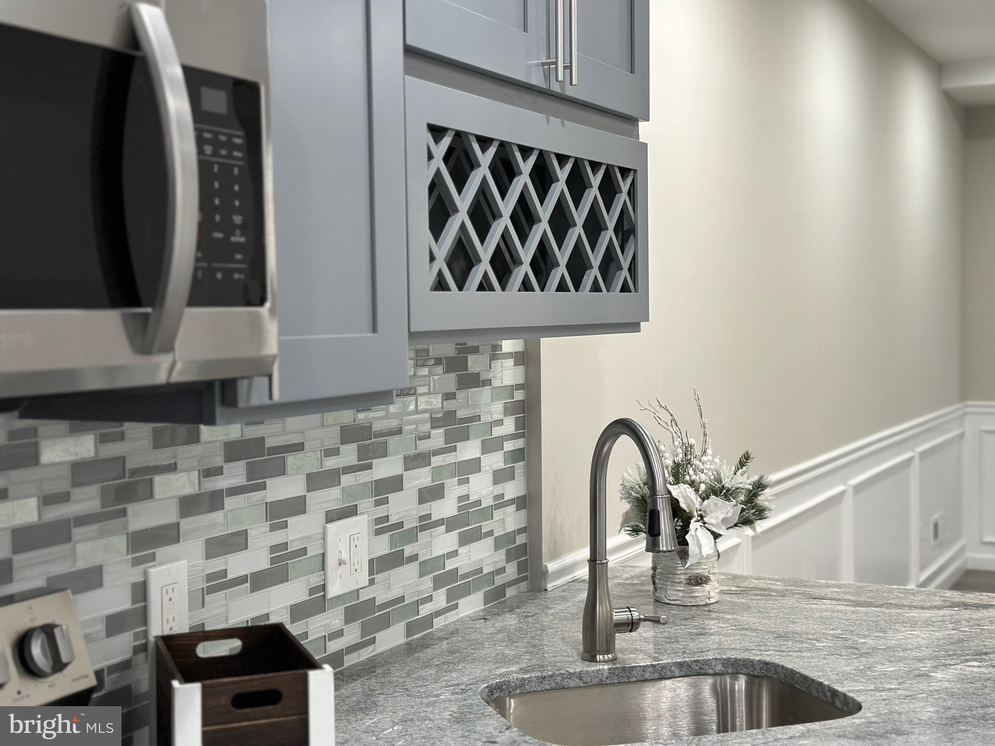 WEST OAK LANE - Residential