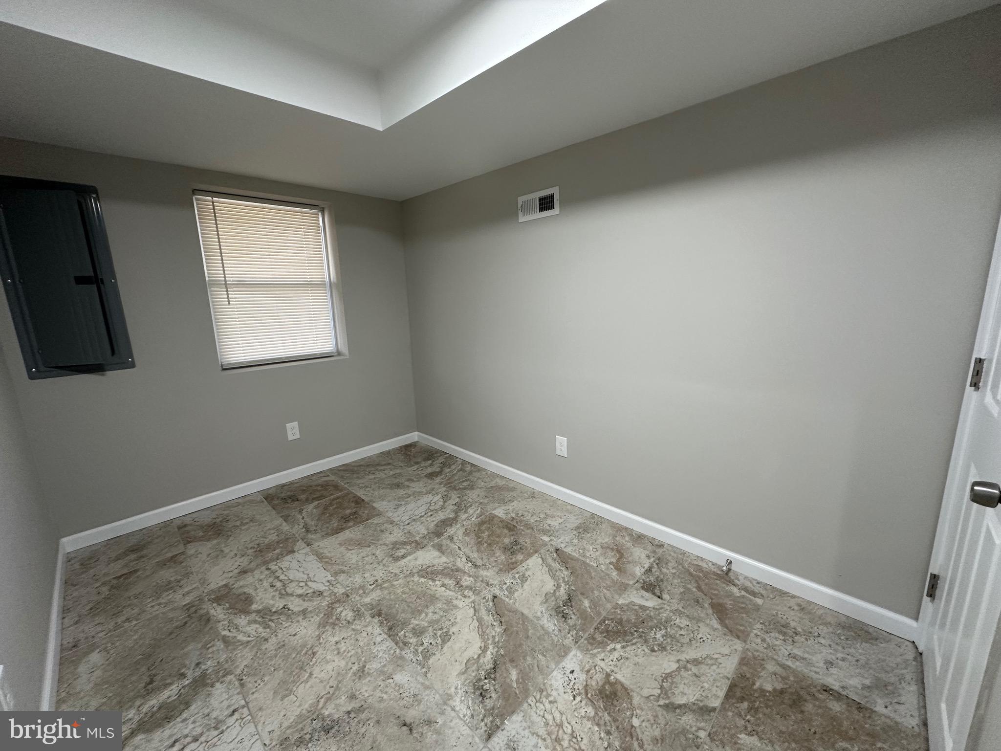 WEST OAK LANE - Residential