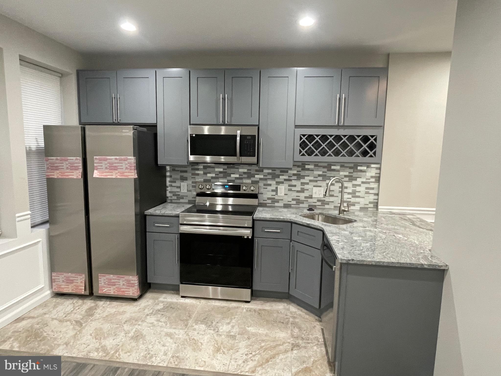 WEST OAK LANE - Residential