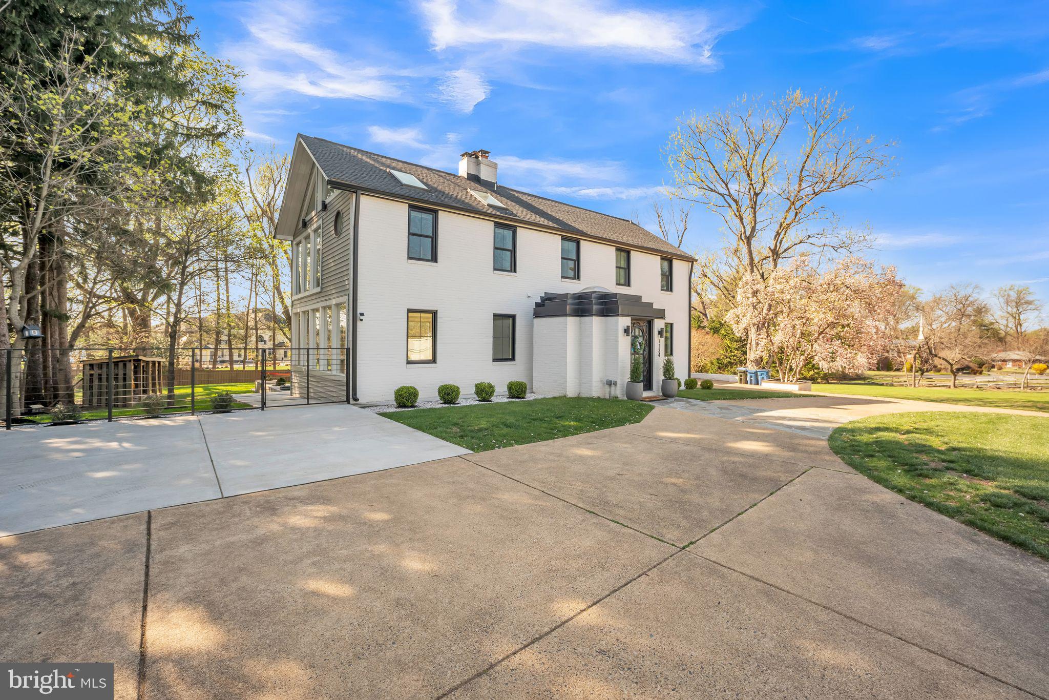 1134 TOWLSTON ROAD