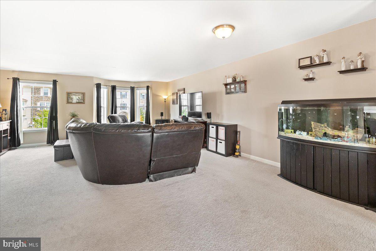 HAMMONDS MILL - Residential