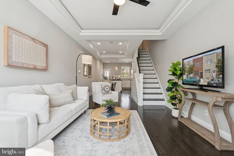 2708 FAIT AVENUE BALTIMORE MD 21224