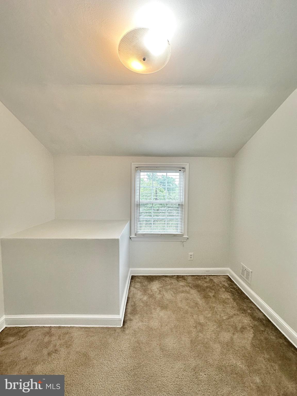 BEVERLEY HILLS - Residential Lease