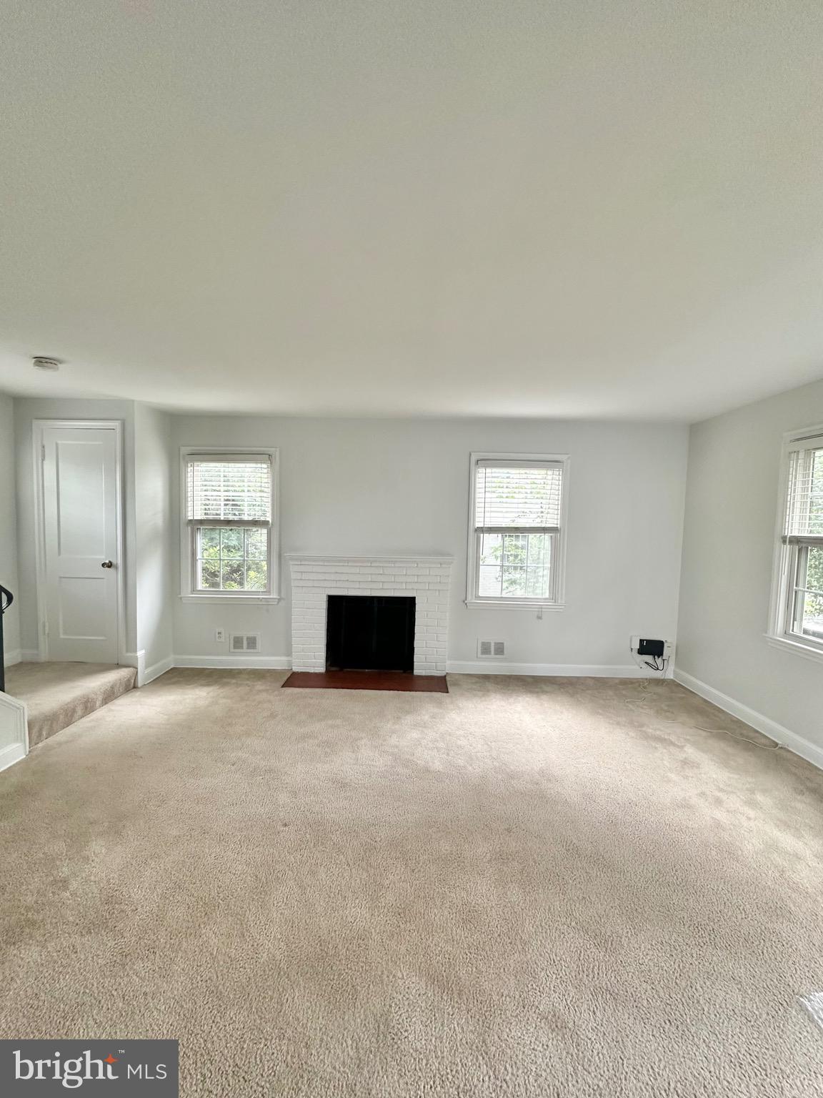 BEVERLEY HILLS - Residential Lease