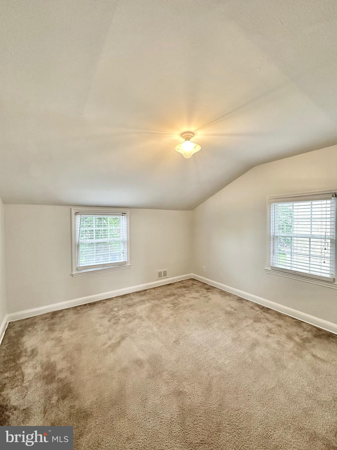 BEVERLEY HILLS - Residential Lease