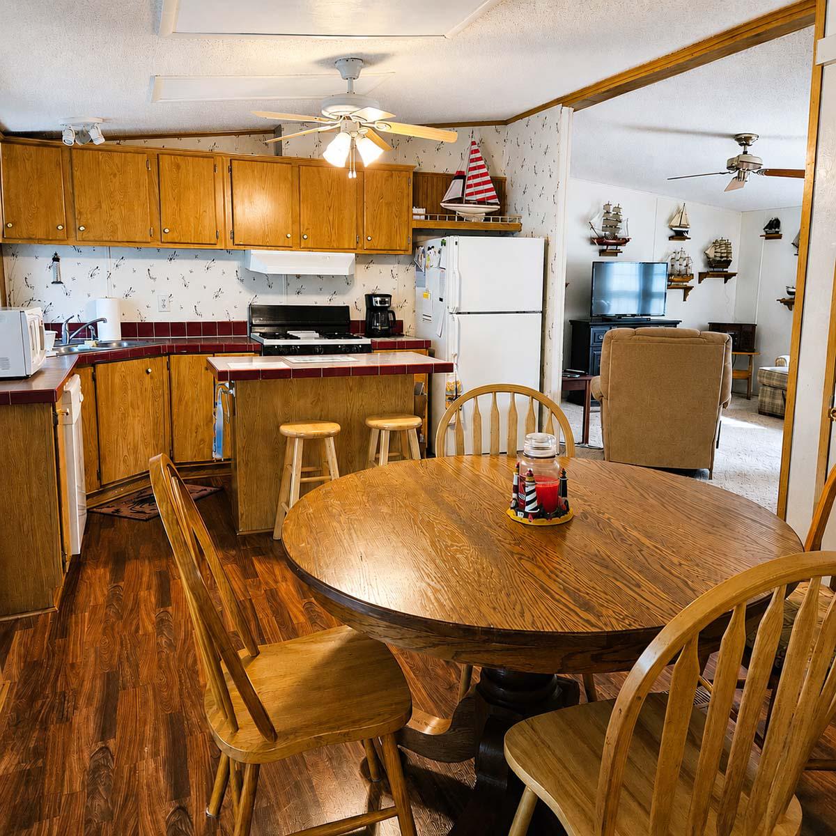 AVALON PARK - Residential