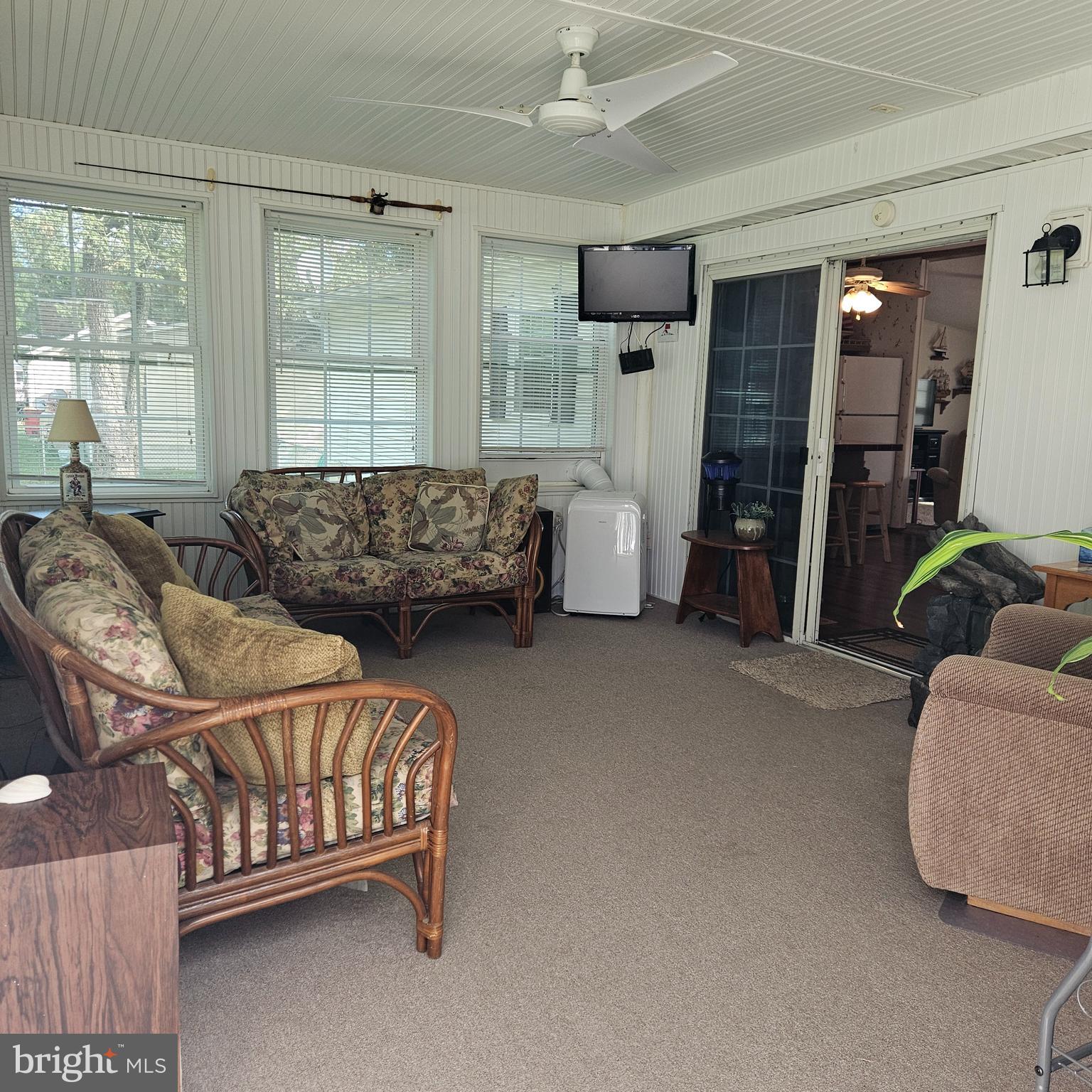 AVALON PARK - Residential