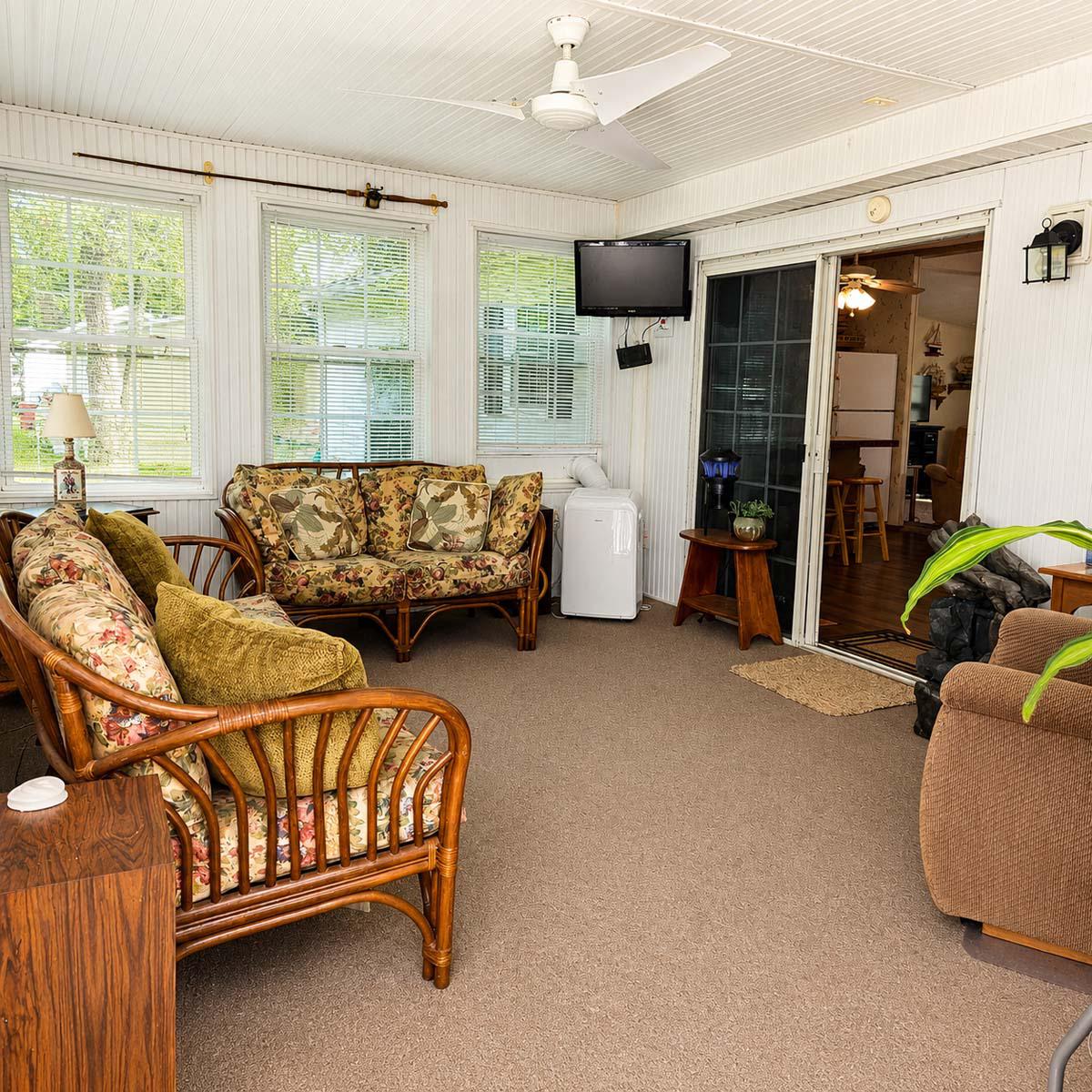 AVALON PARK - Residential