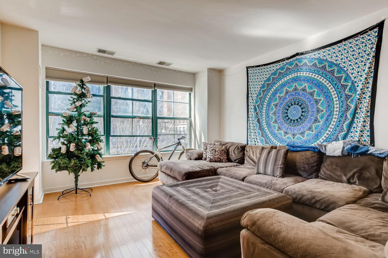 CHARLES VILLAGE - Residential