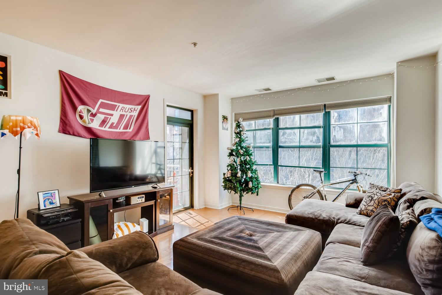 CHARLES VILLAGE - Residential