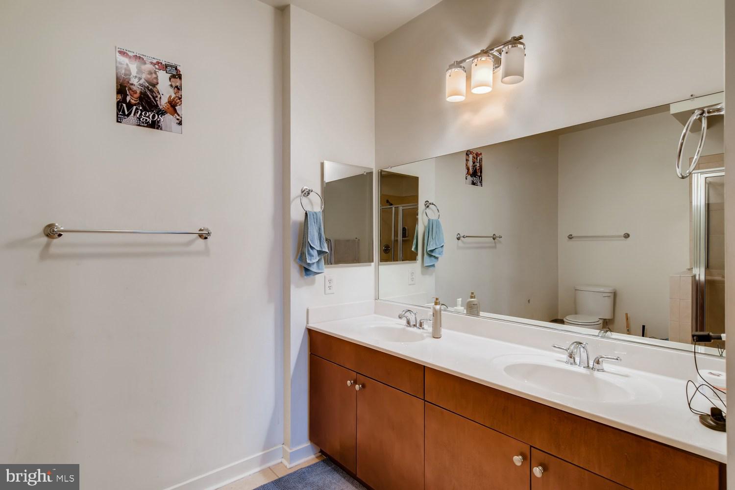 CHARLES VILLAGE - Residential