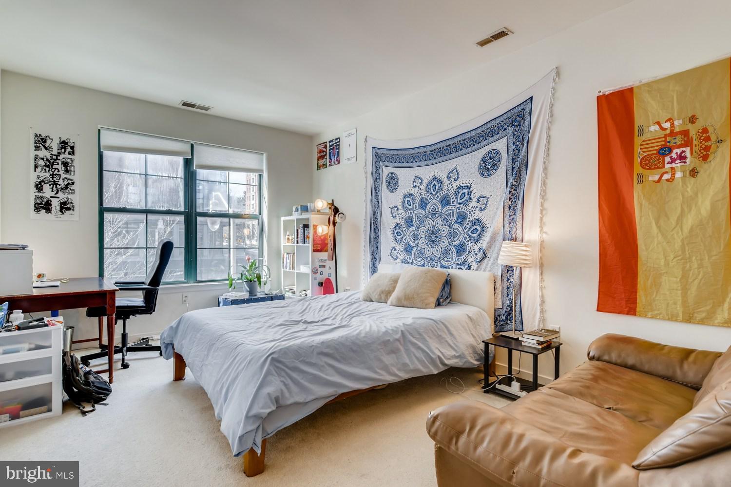 CHARLES VILLAGE - Residential