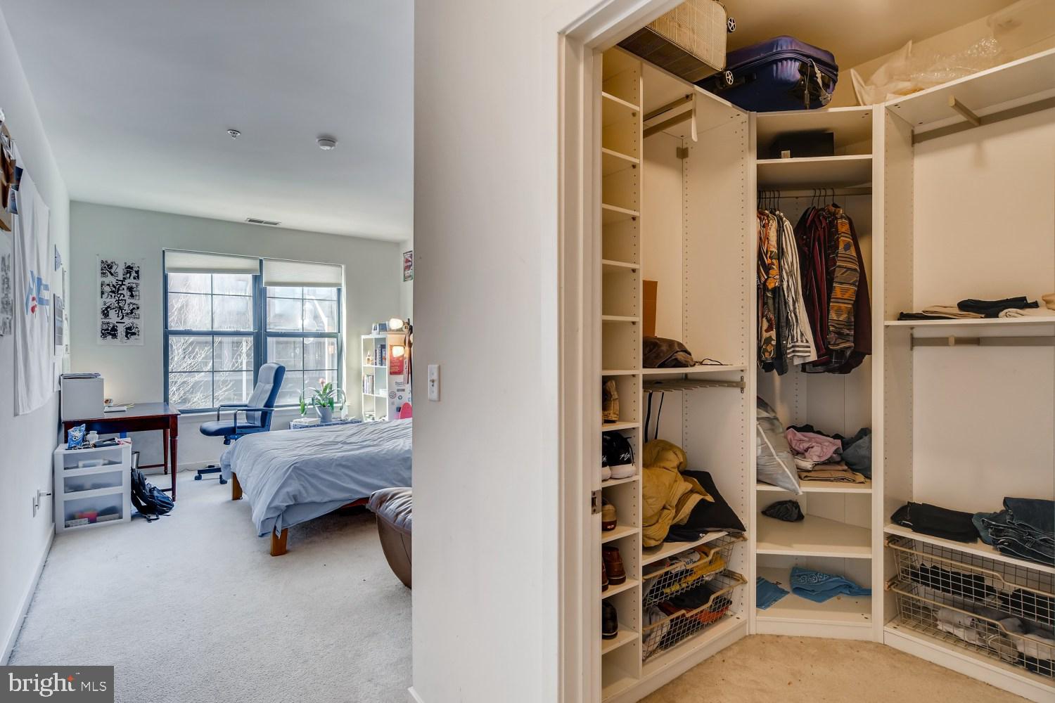 CHARLES VILLAGE - Residential