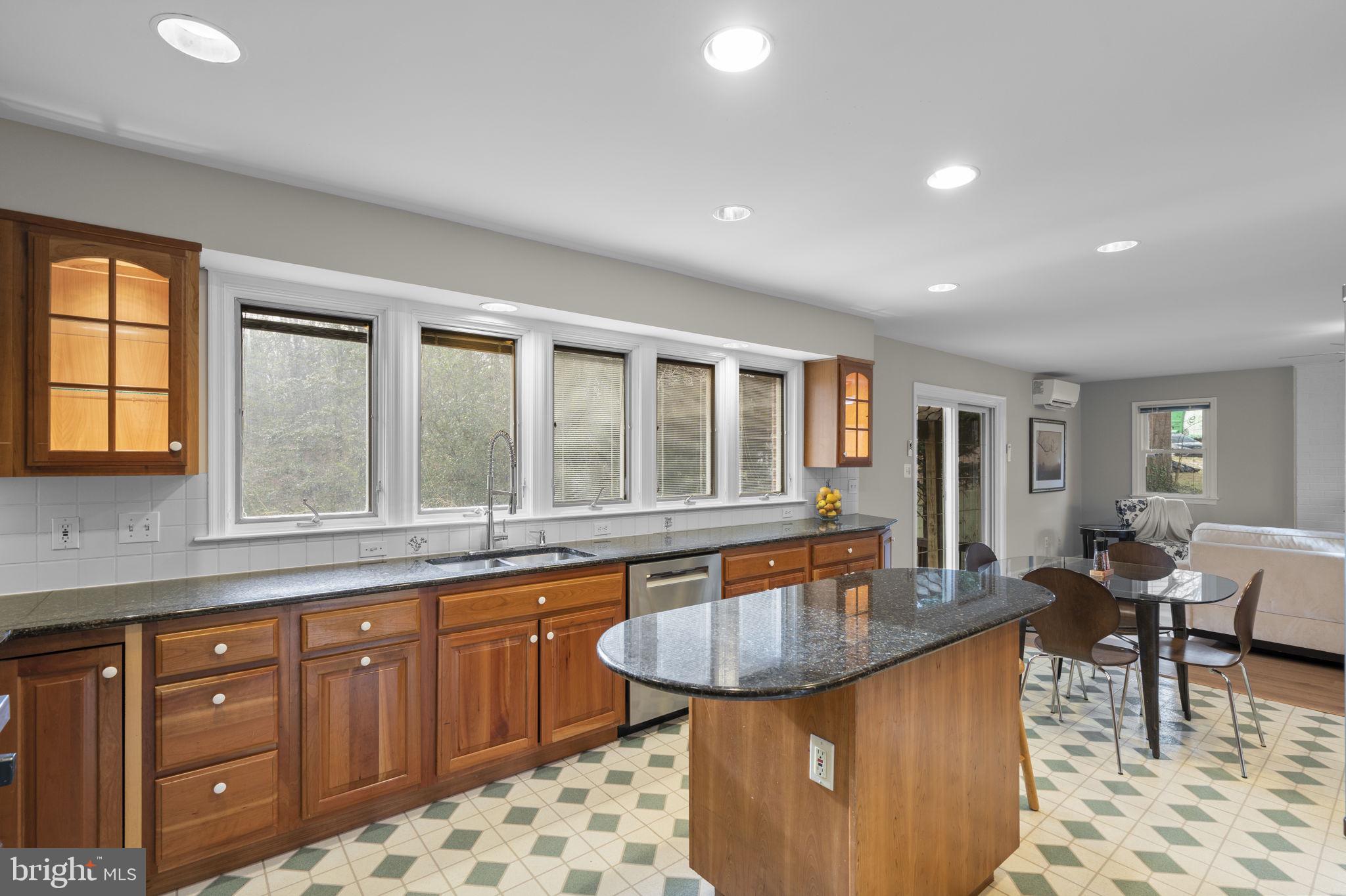 KINGS PARK - Residential