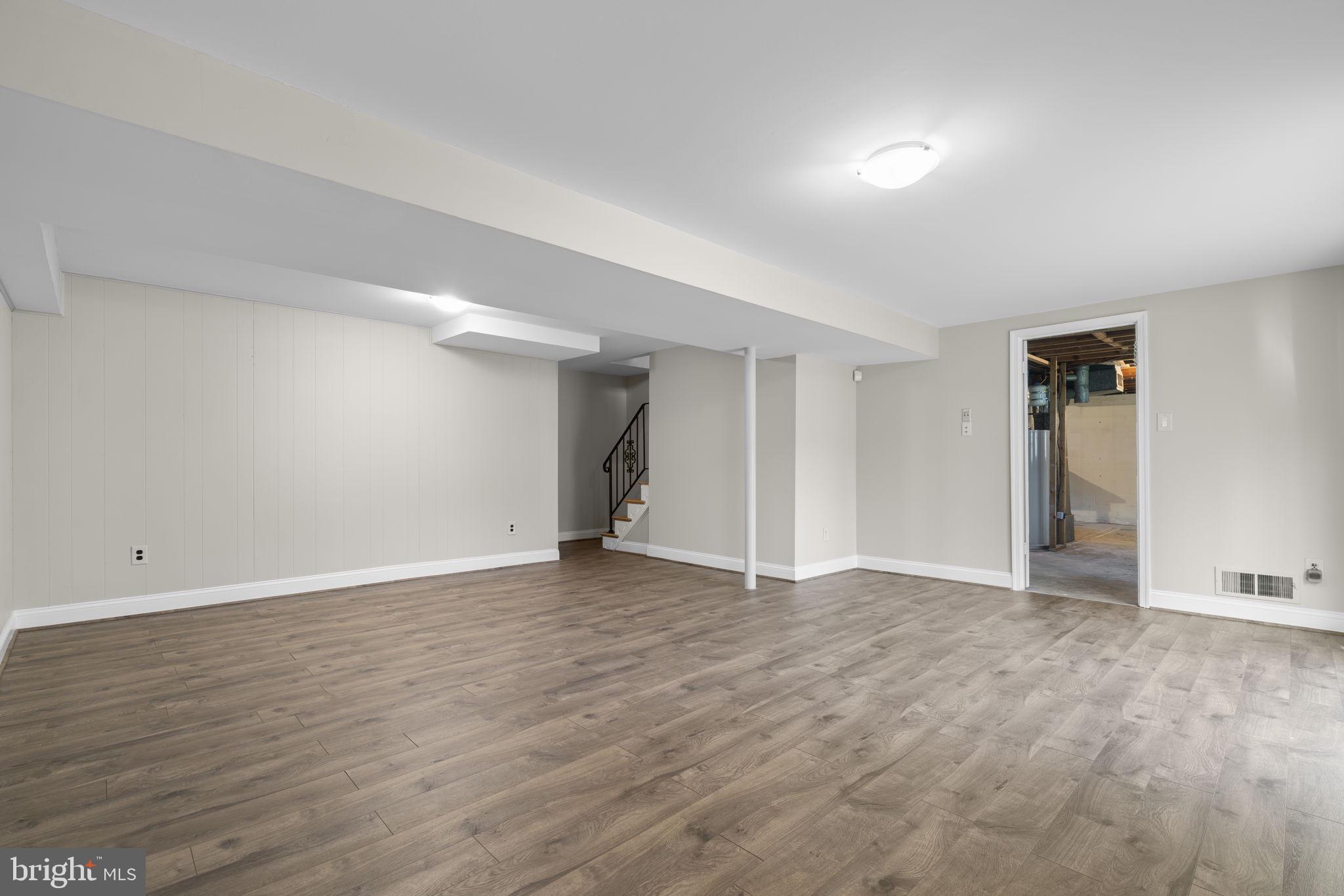 KINGS PARK - Residential