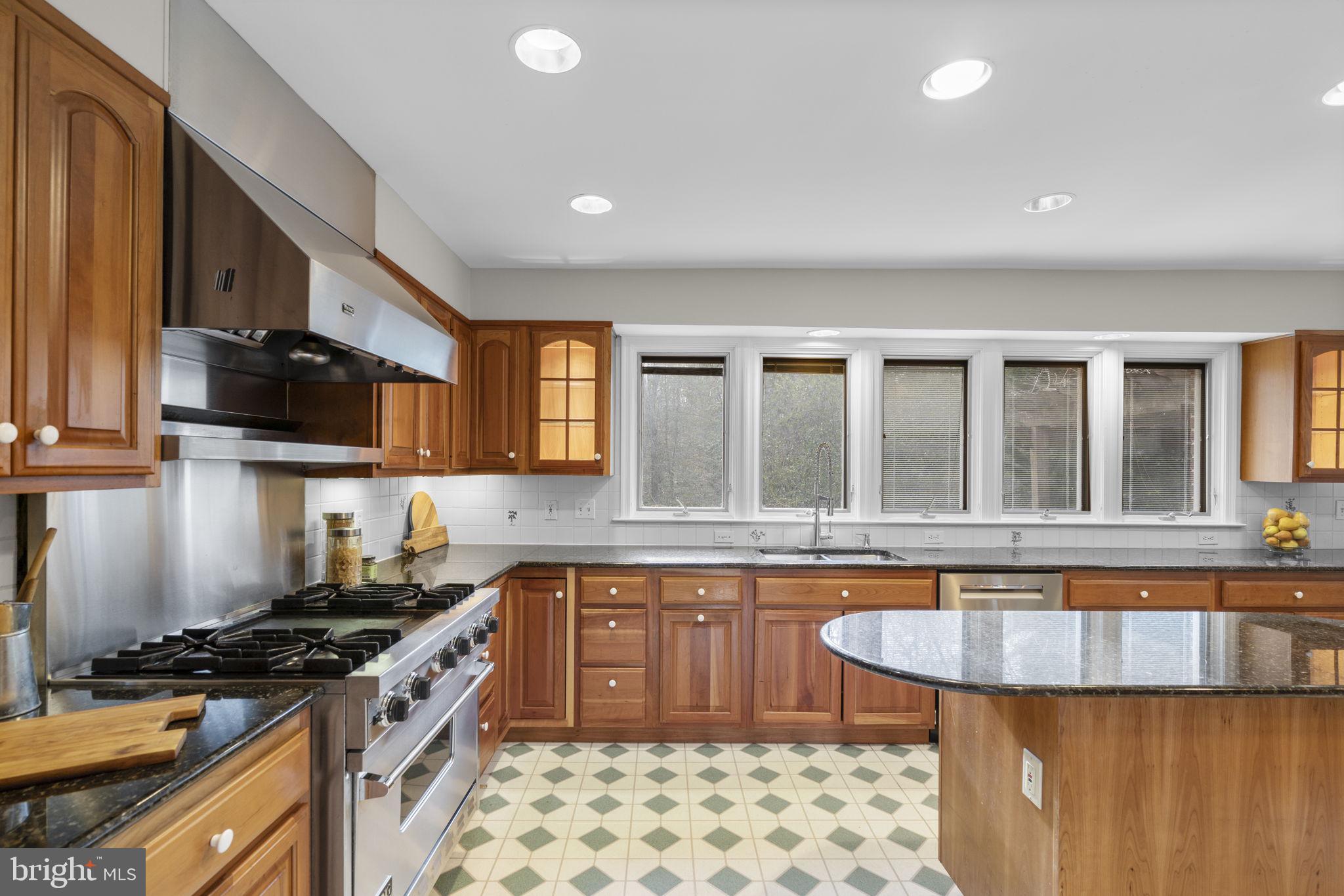 KINGS PARK - Residential